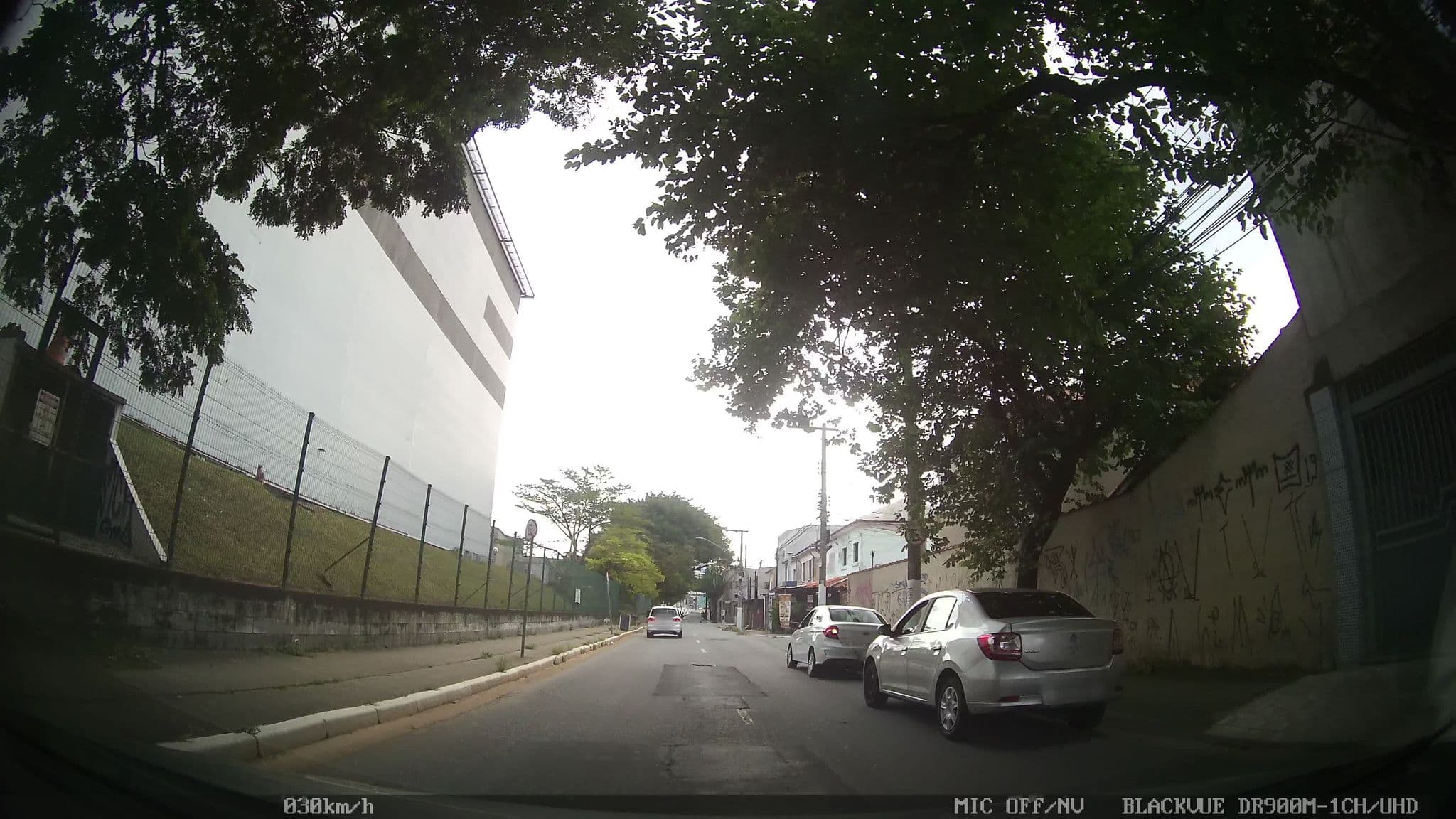 Street view near Casa Ecotrips, Barra Funda — © kaart_2 (CC BY-SA · Mapillary)