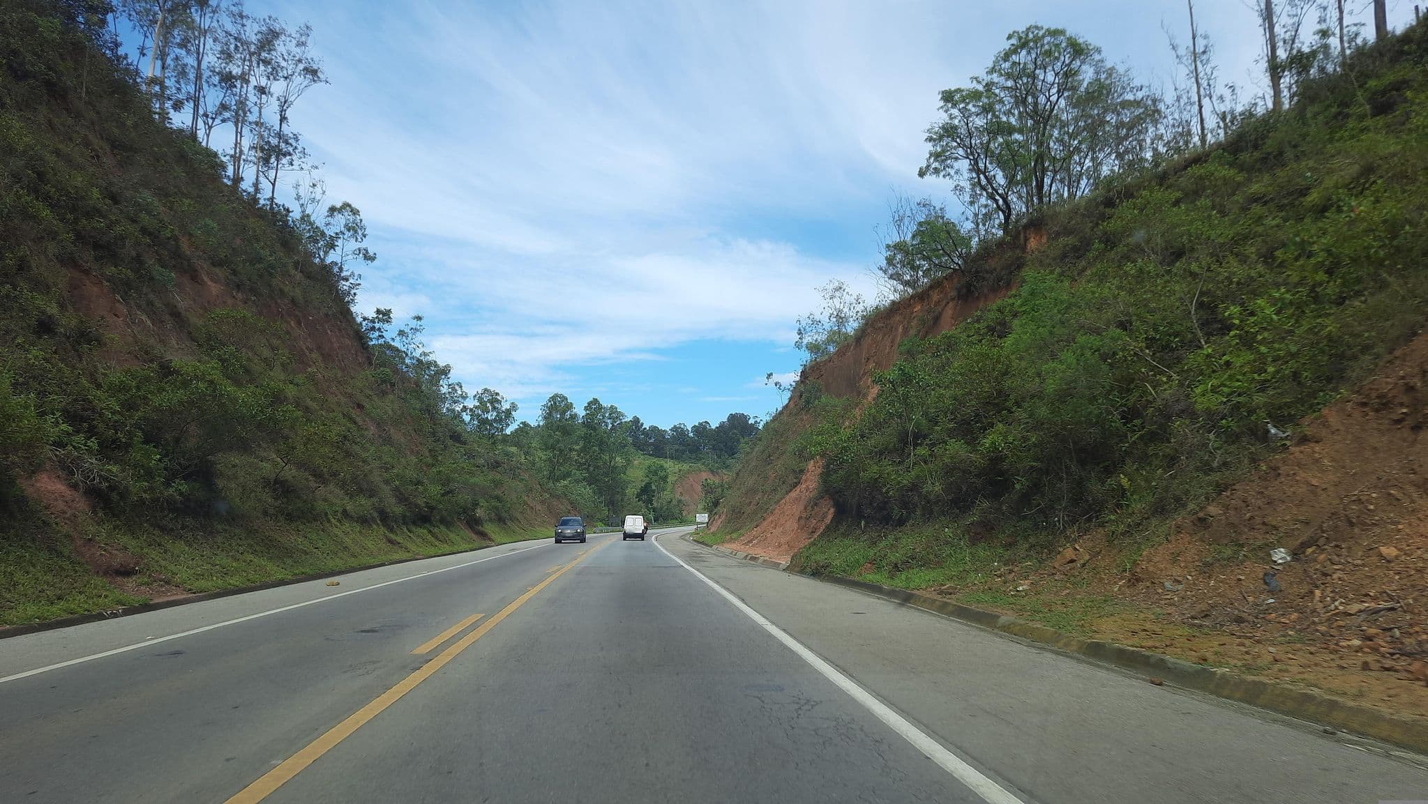 Street view near Refúgio Cheiro de Mato EcoResort, Franco da Rocha — © alemenezes (CC BY-SA · Mapillary)
