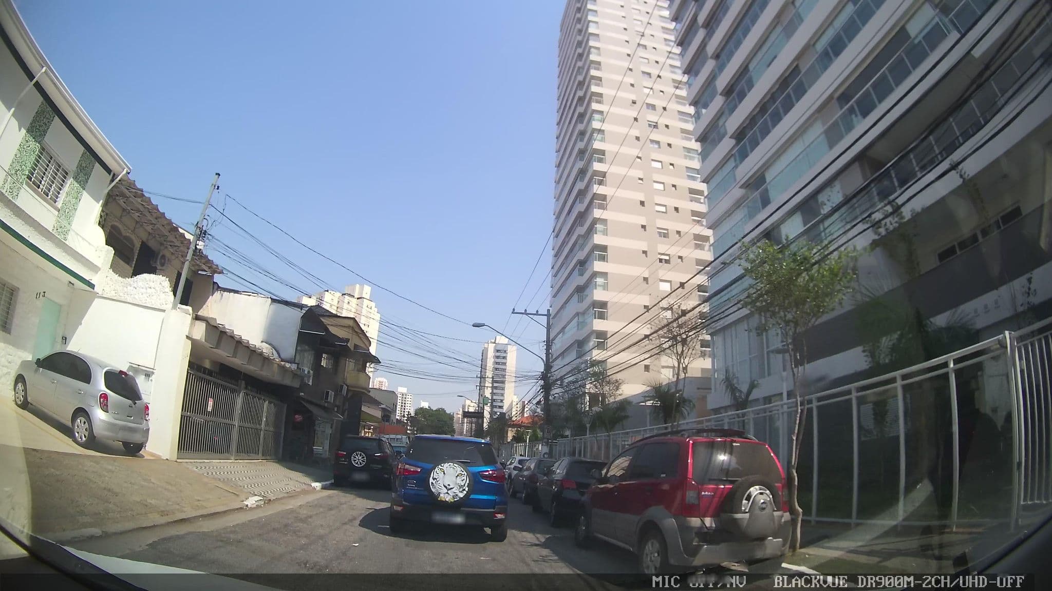 Street view near Tatuapé Flat Hotel, Tatuapé — © marciosampaio (CC BY-SA · Mapillary)