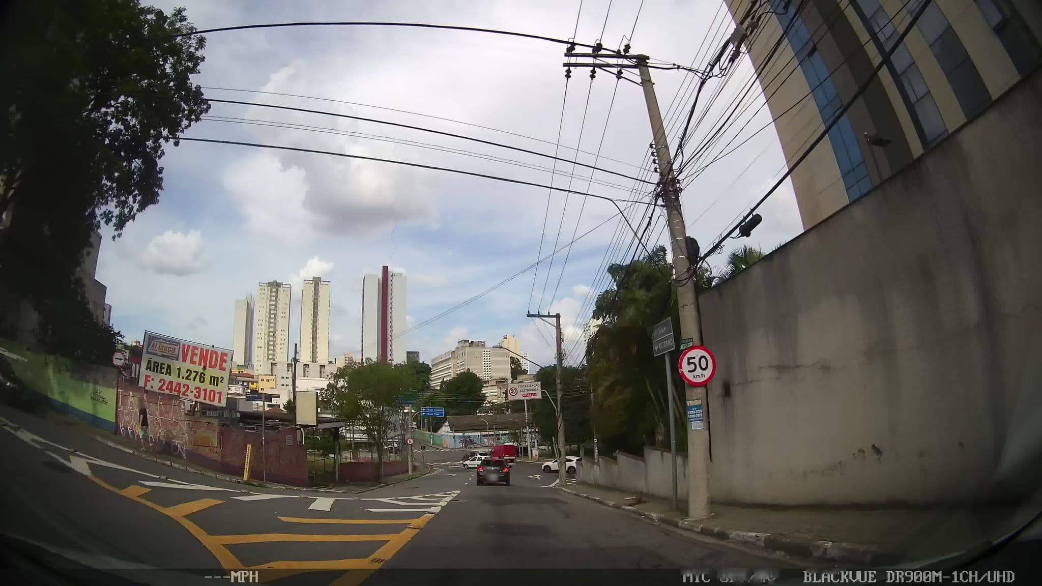Street view near Slaviero Executive Guarulhos, Guarulhos — © kaart_4 (CC BY-SA · Mapillary)