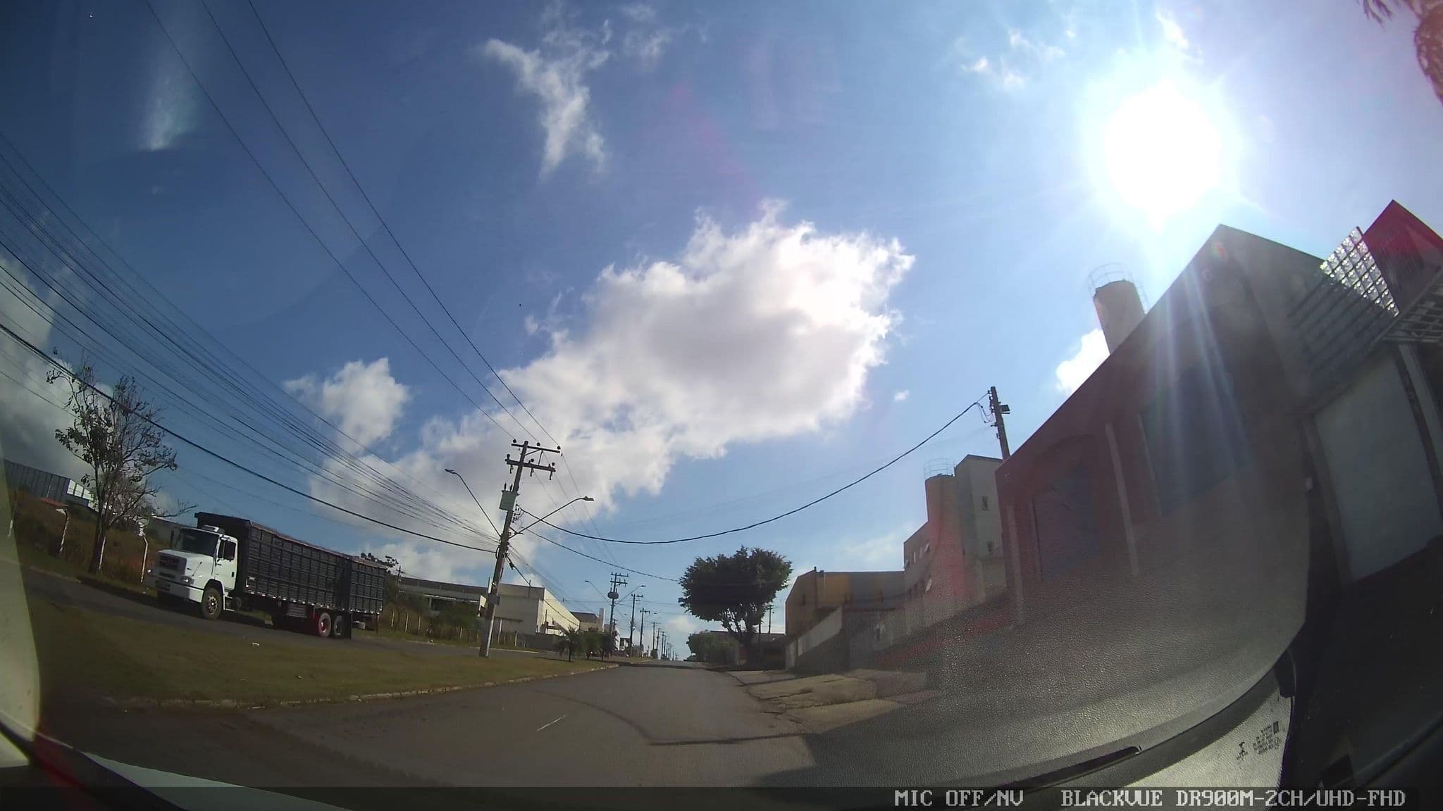 Street view near Pousada Raio de Sol, Indaiatuba — © yaf1 (CC BY-SA · Mapillary)