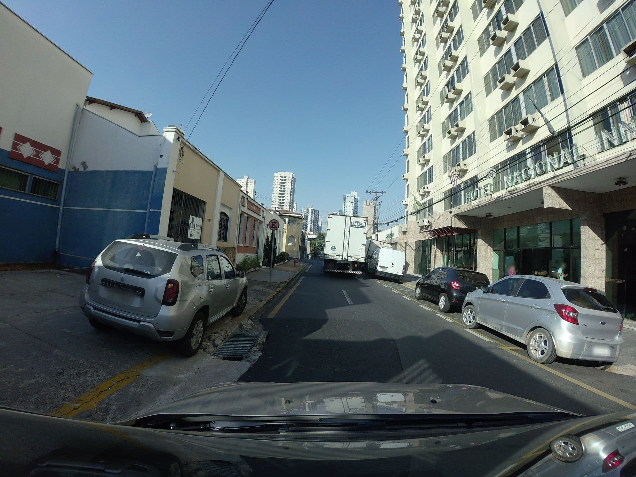Street view near Hotel Nacional Inn, Piracicaba — © andersoal (CC BY-SA · Mapillary)