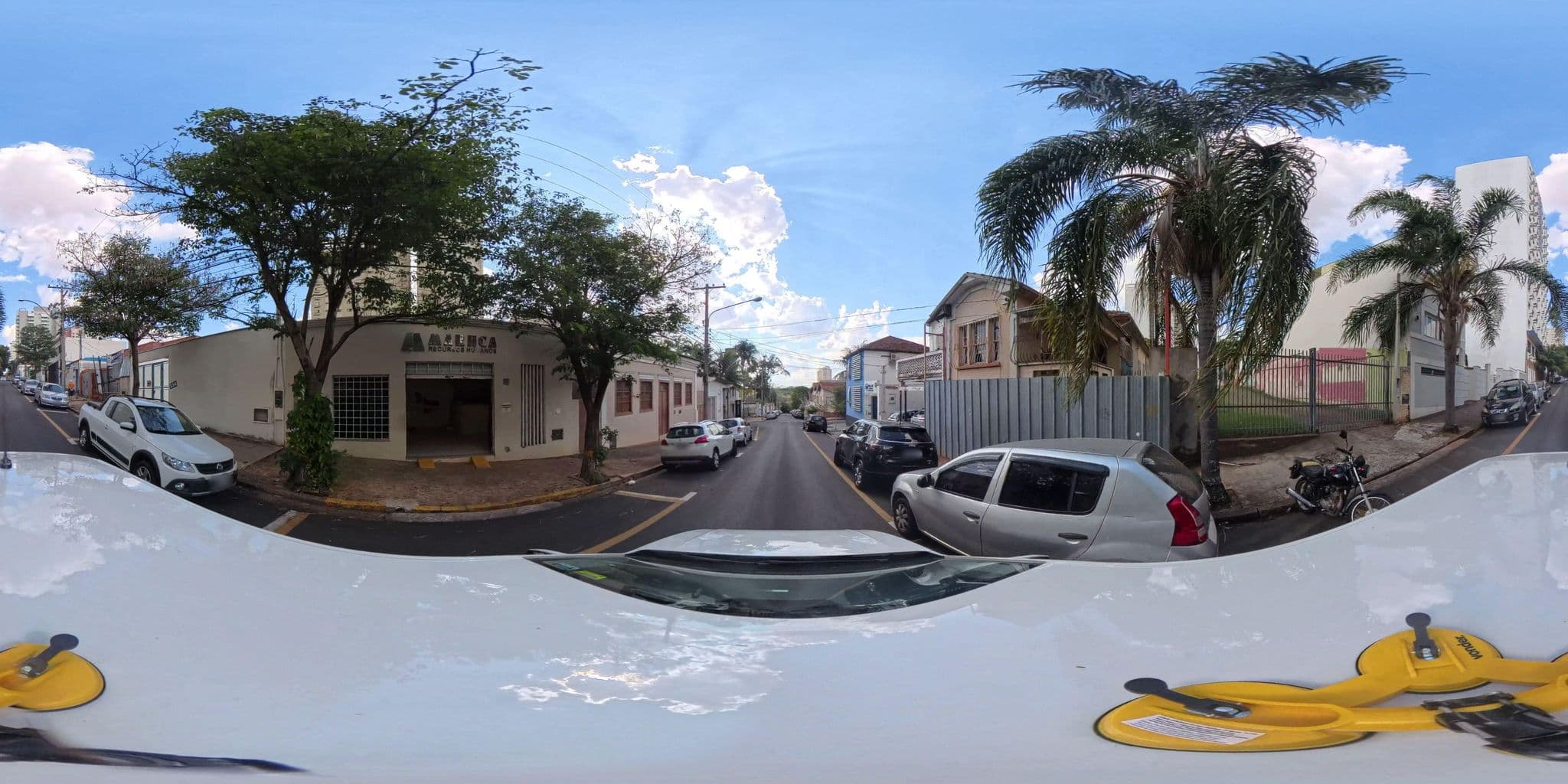 Street view near Pousada do Engenho, Piracicaba — © Mathaus (CC BY-SA · Mapillary)