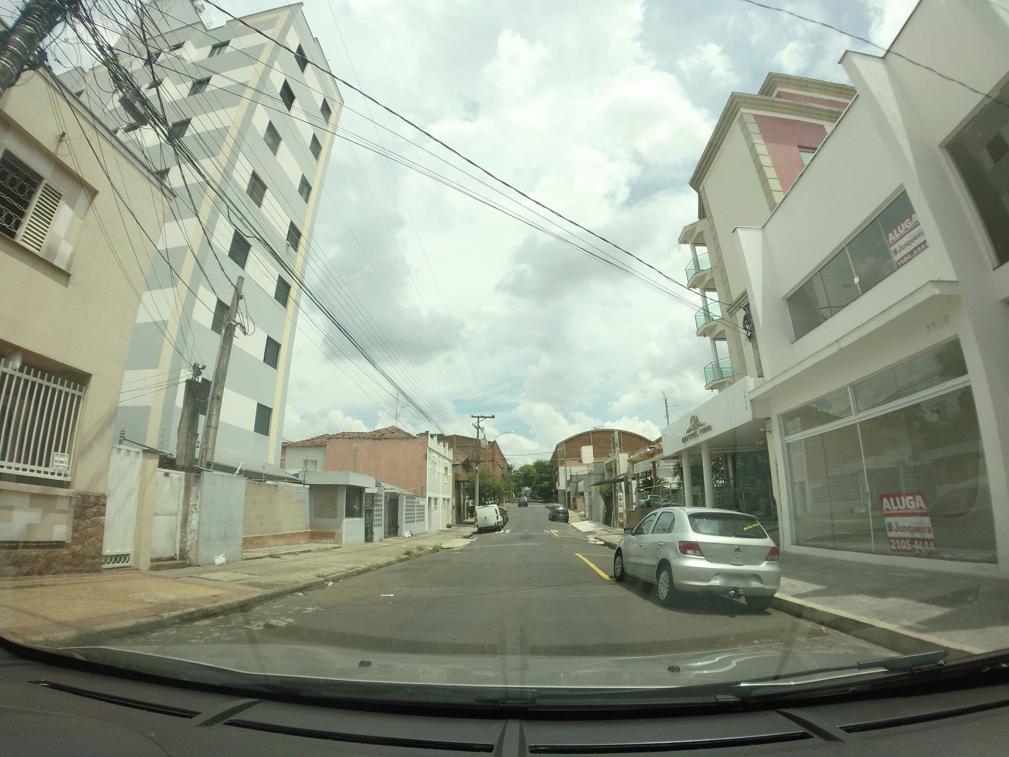 Street view near Hotel 1000, Piracicaba — © andersoal (CC BY-SA · Mapillary)