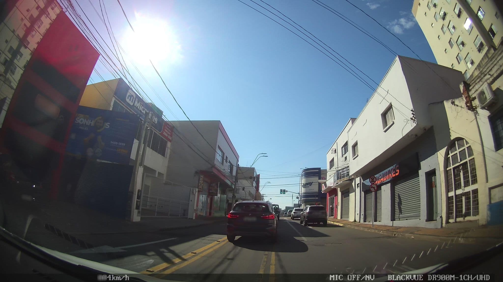 Street view near Hotel Rio Branco, Americana — © kaart5 (CC BY-SA · Mapillary)