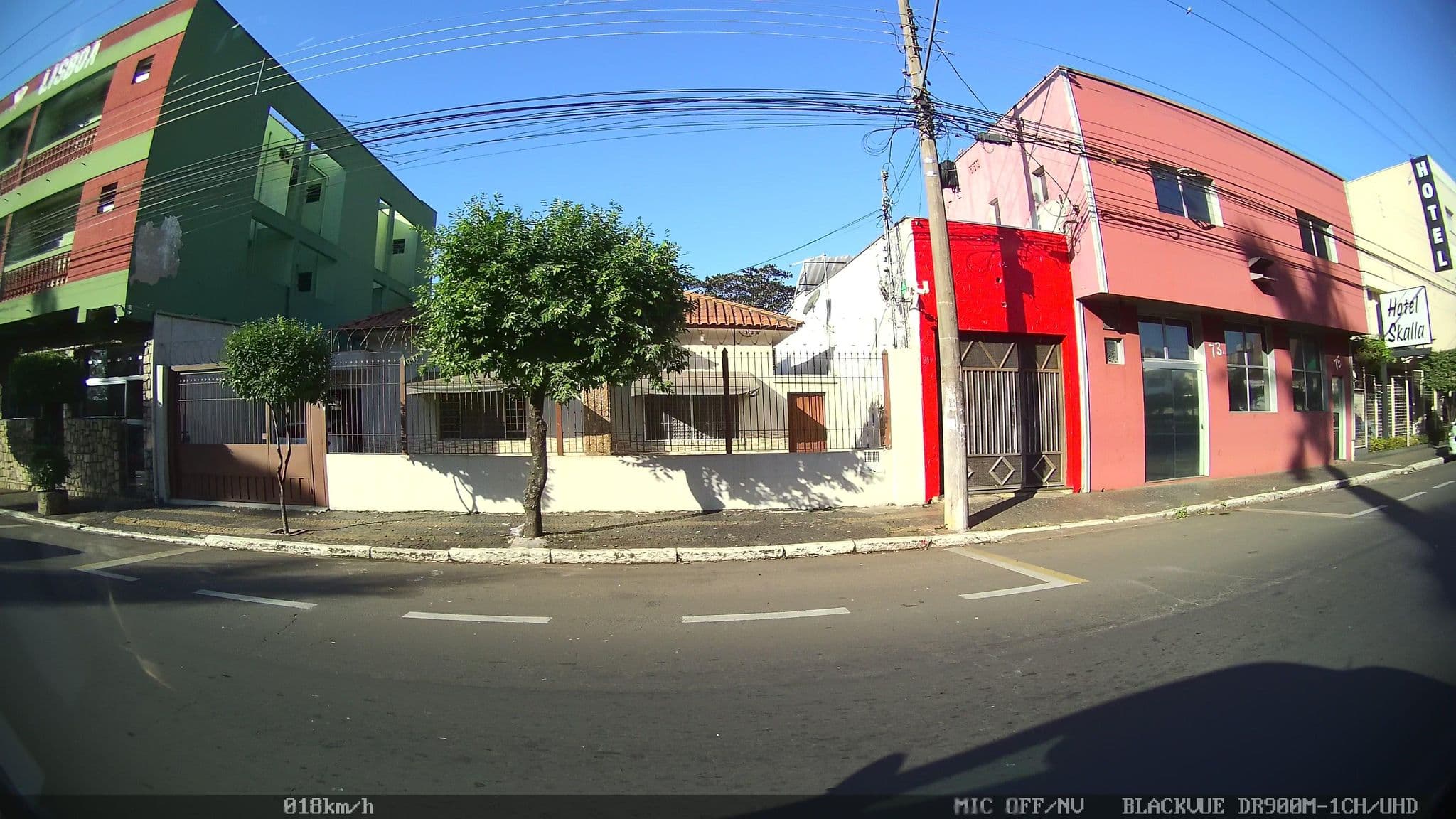 Street view near Hotel Lisboa, Nova Odessa — © kaart5 (CC BY-SA · Mapillary)