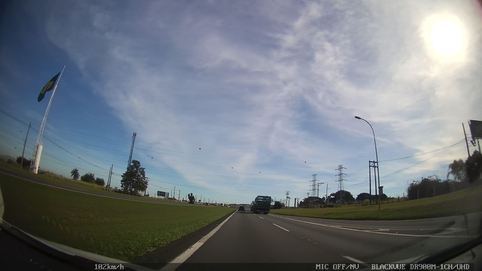 Street view near Hotel Six Suites, Limeira — © kaart5 (CC BY-SA · Mapillary)