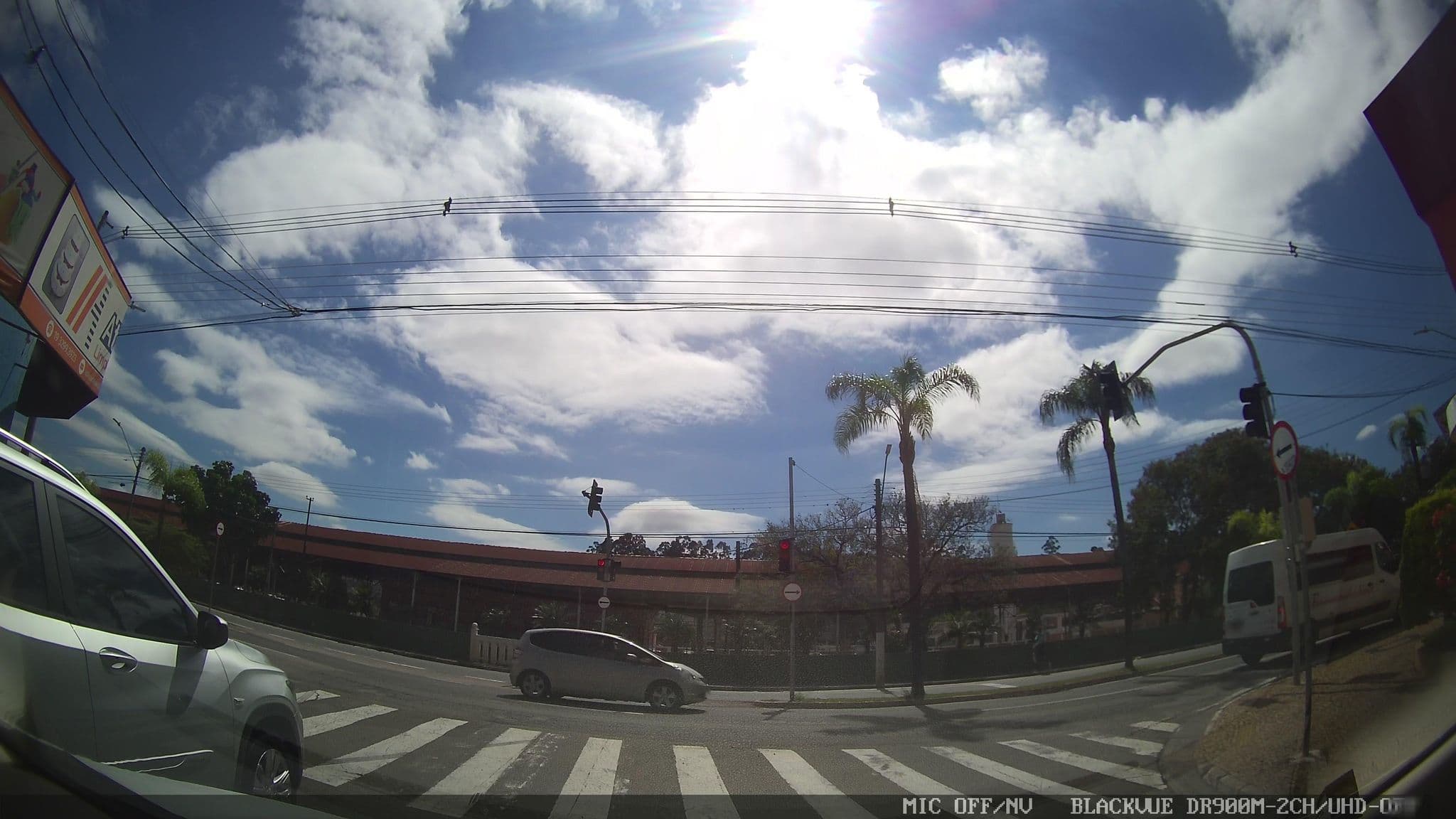 Street view near Pousada Recanto, Valinhos — © yaf1 (CC BY-SA · Mapillary)