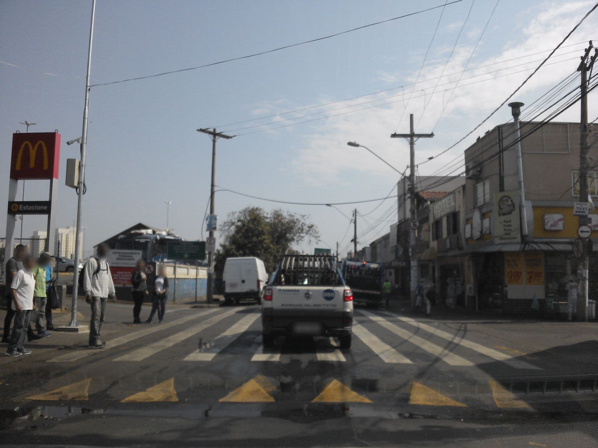Street view near Hotel bem estar, Campinas — © and_eng (CC BY-SA · Mapillary)