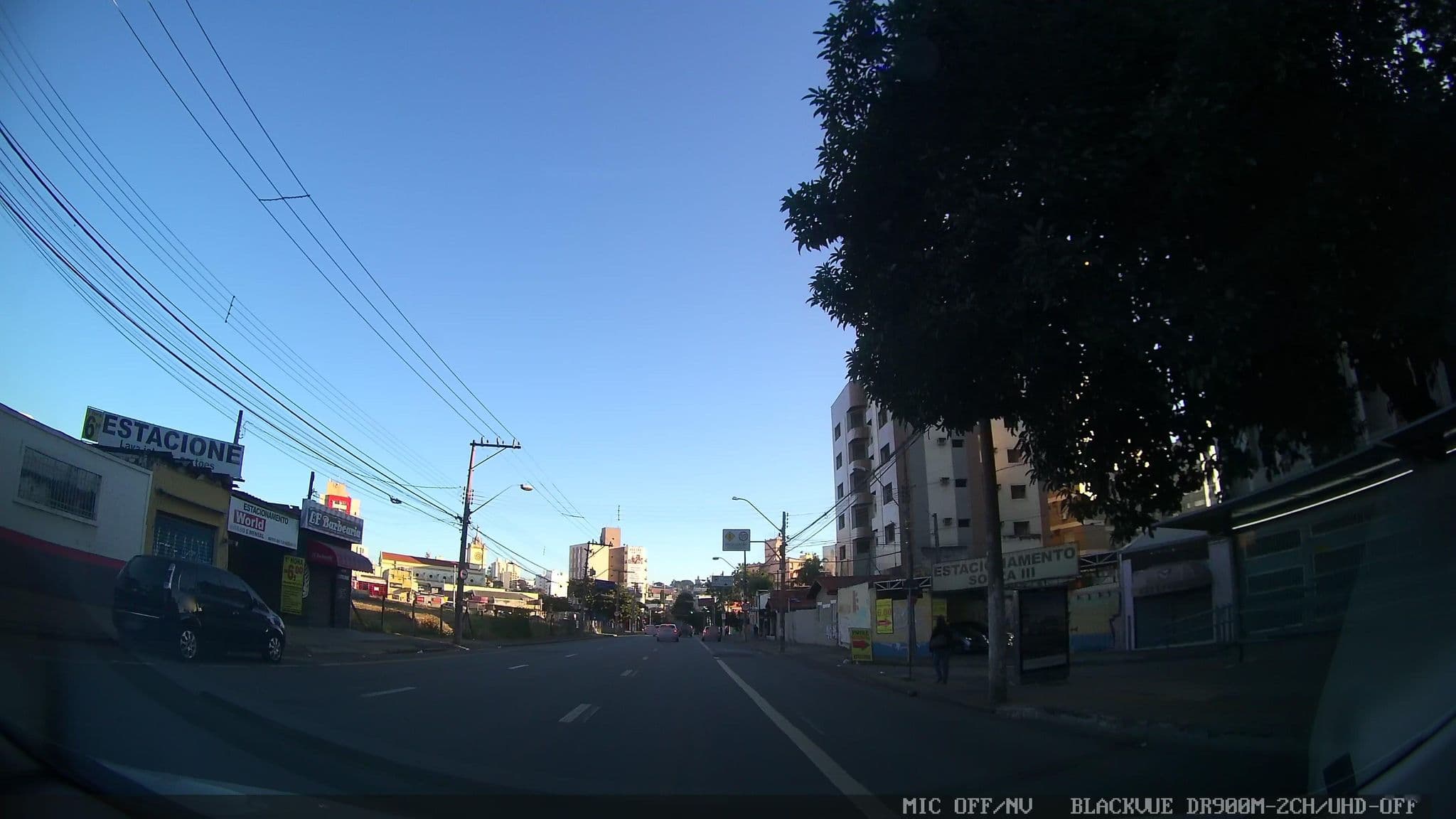 Street view near Victor Palace Hotel, Campinas — © marciosampaio (CC BY-SA · Mapillary)