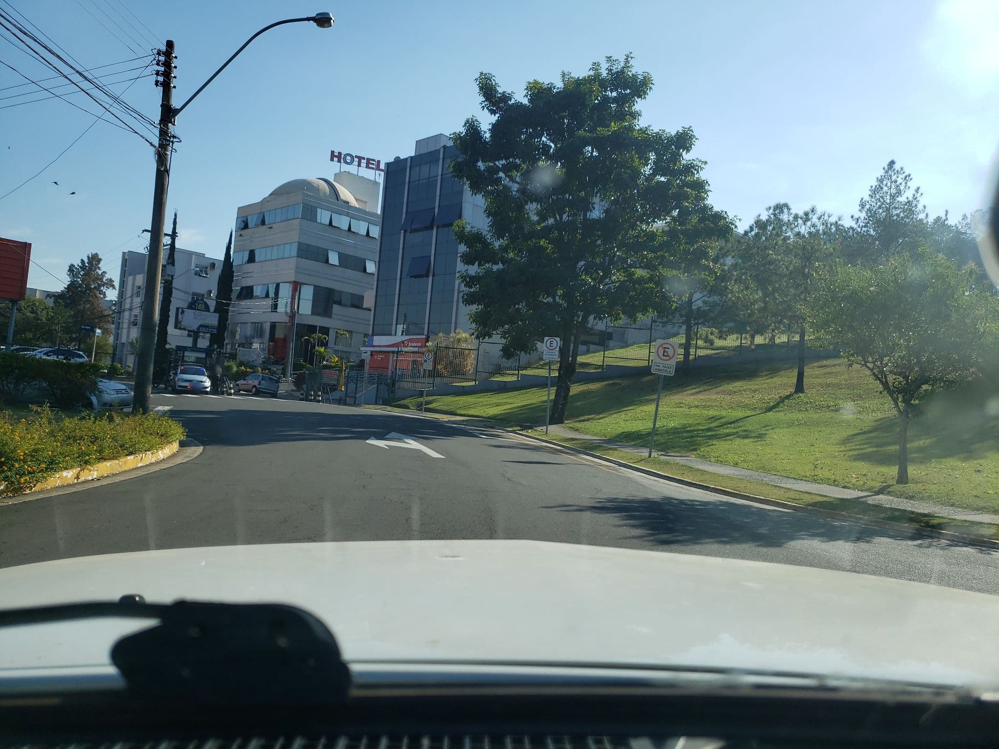 Street view near Hotel Bristol Alphaville, Campinas — © gchiorato (CC BY-SA · Mapillary)