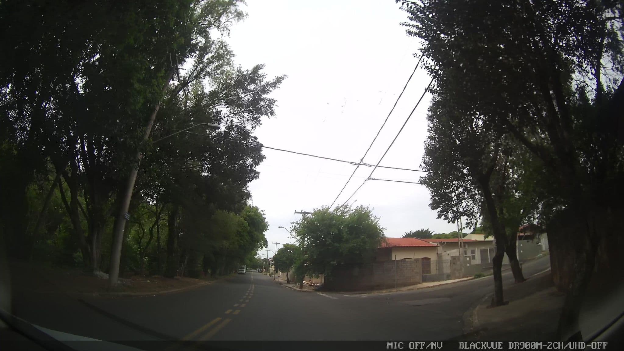 Street view near Covil do Forasteiro, Valinhos — © yaf1 (CC BY-SA · Mapillary)