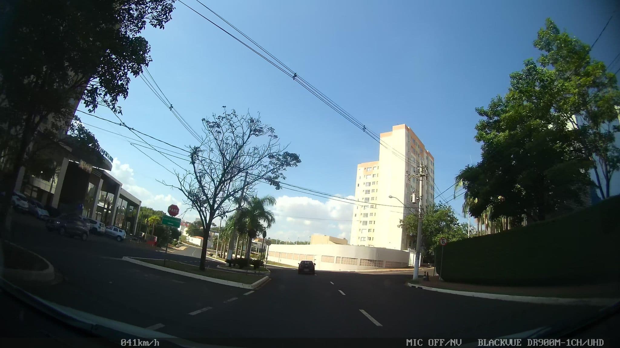 Street view near Matiz Vilaboim Ribeirão Preto Hotel, Ribeirão Preto — © kaart5 (CC BY-SA · Mapillary)