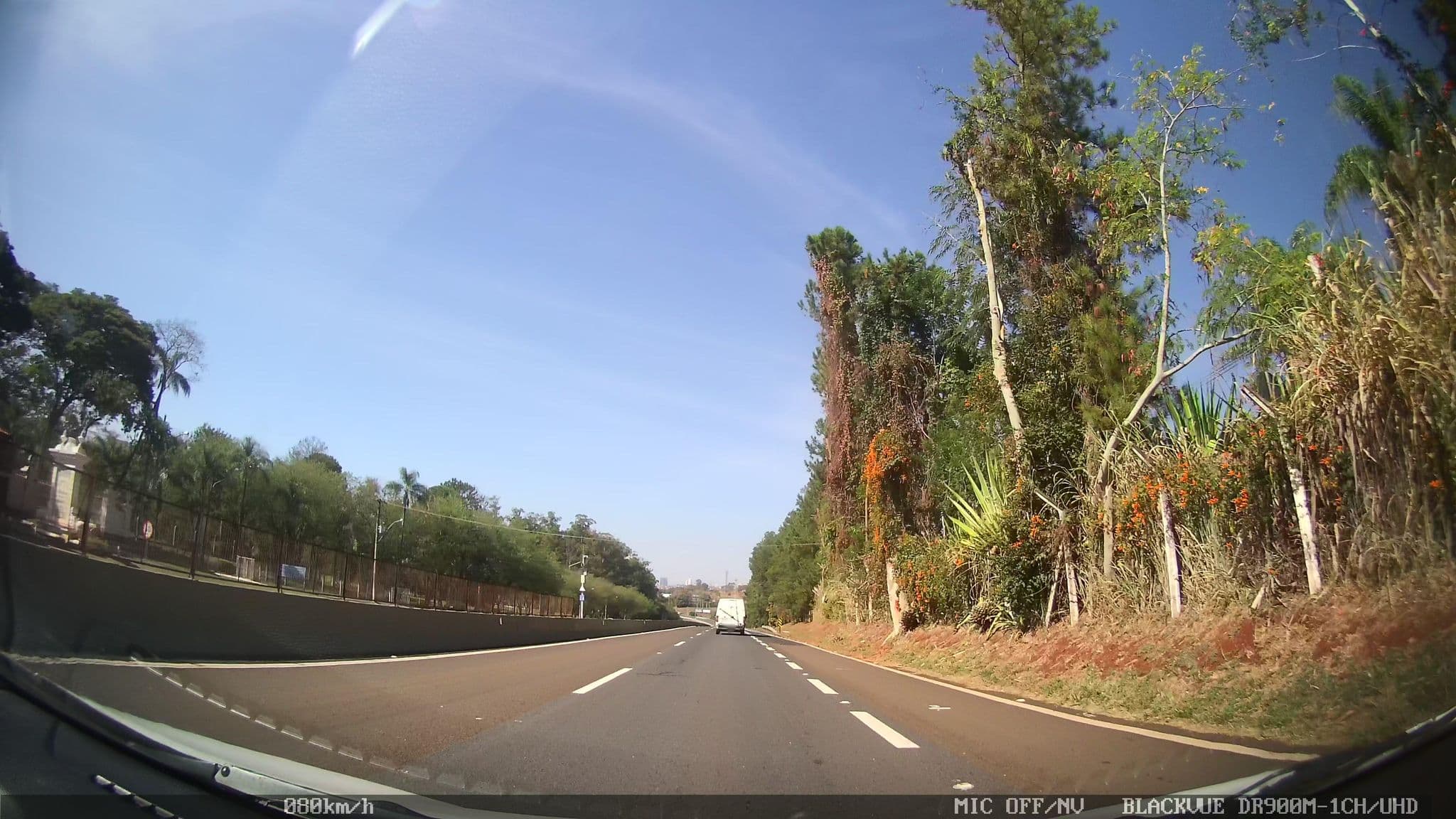 Street view near Hotel Umuarama Recreio, Ribeirão Preto — © kaart5 (CC BY-SA · Mapillary)