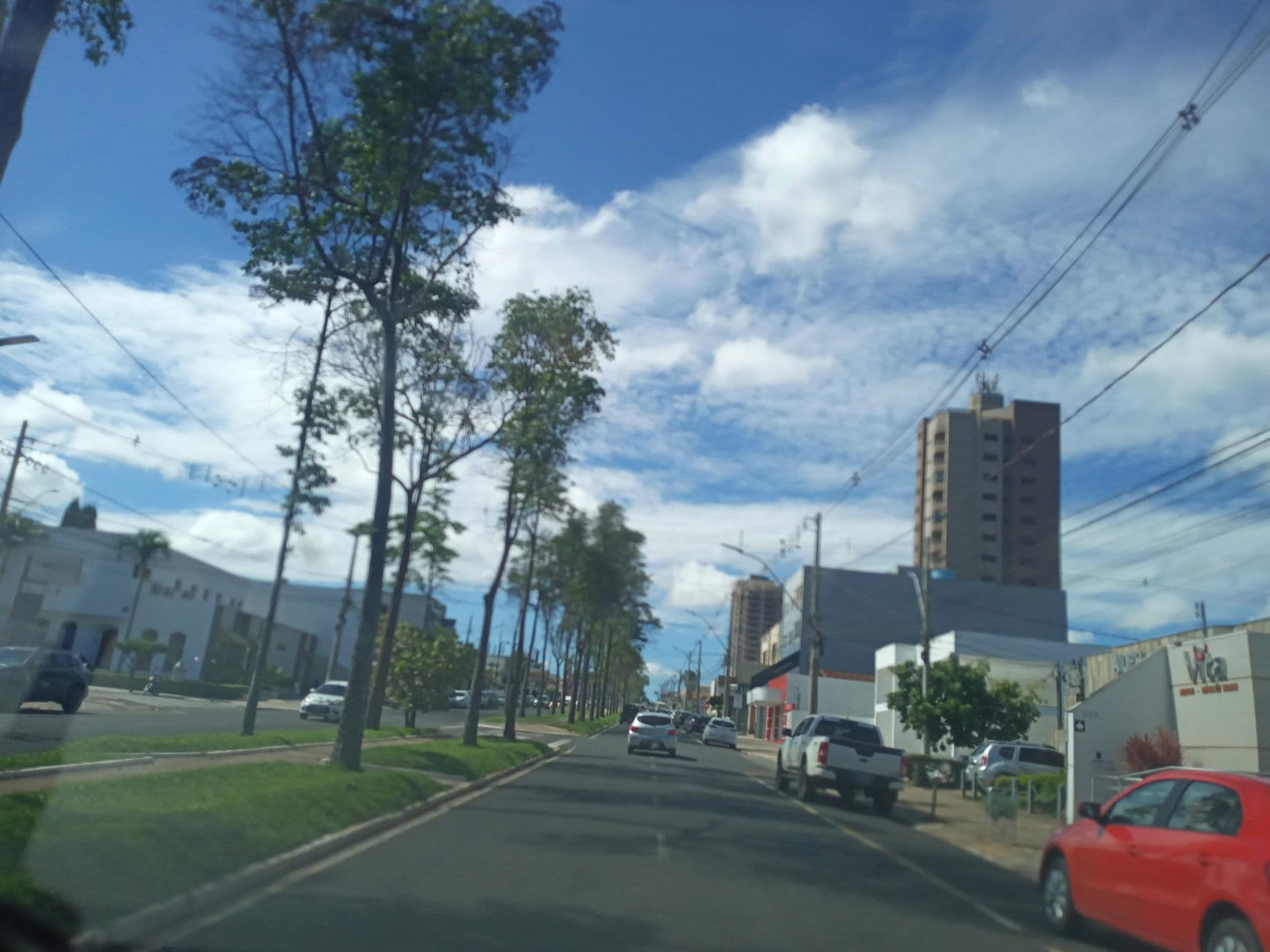 Street view near Hotel Imbiara, Araxá — © marcos_medeiros (CC BY-SA · Mapillary)