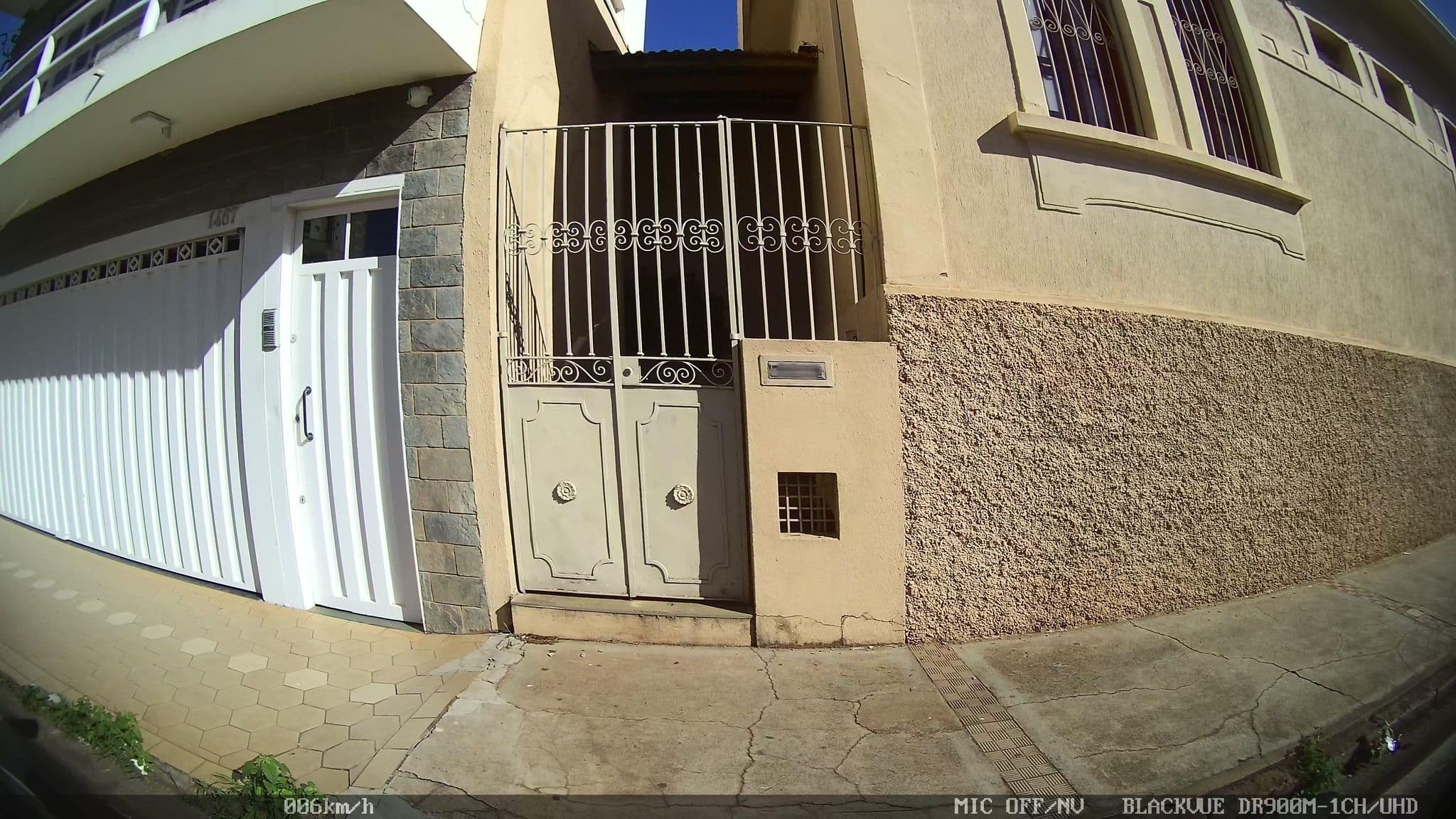 Street view near Hotel Santa Mônica ll, Franca — © kaart5 (CC BY-SA · Mapillary)
