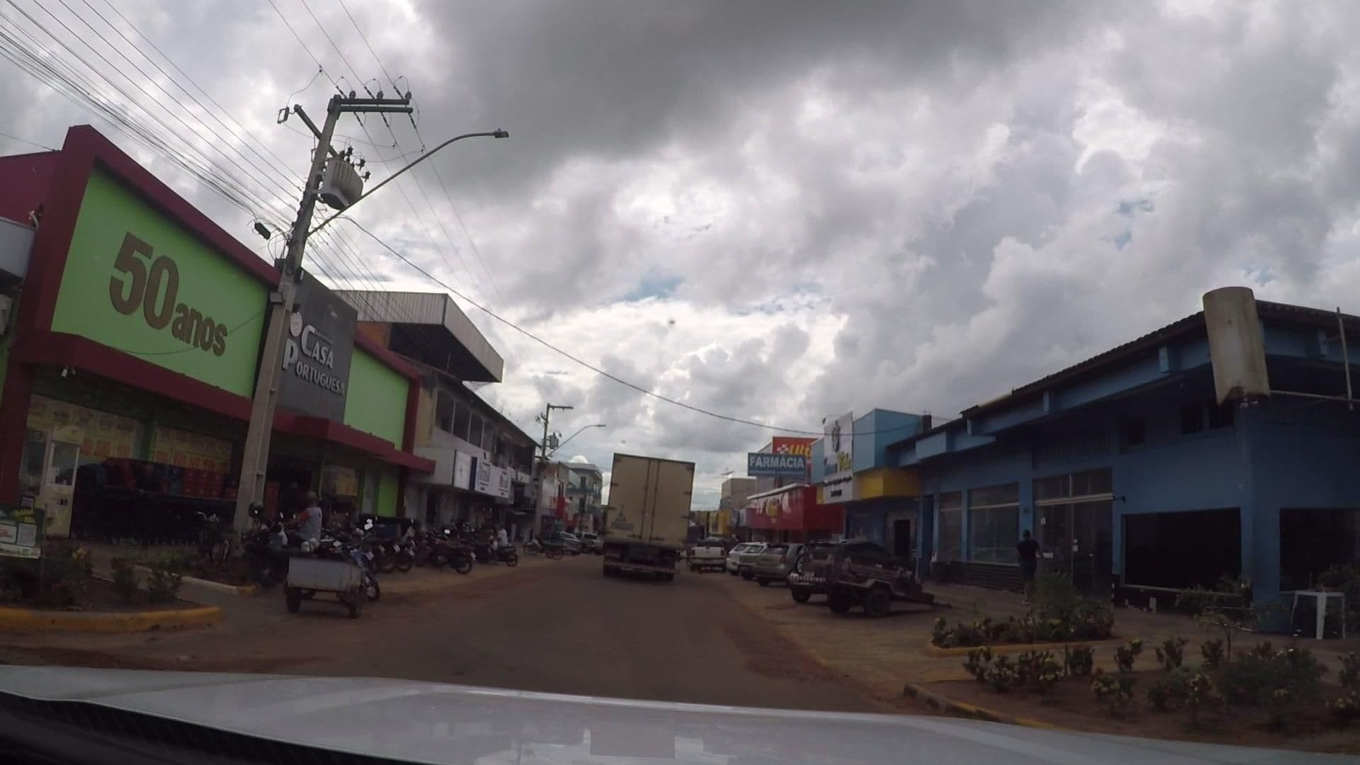 Street view near Hotel Machado, Espigão dOeste — © jaderbavaresco (CC BY-SA · Mapillary)