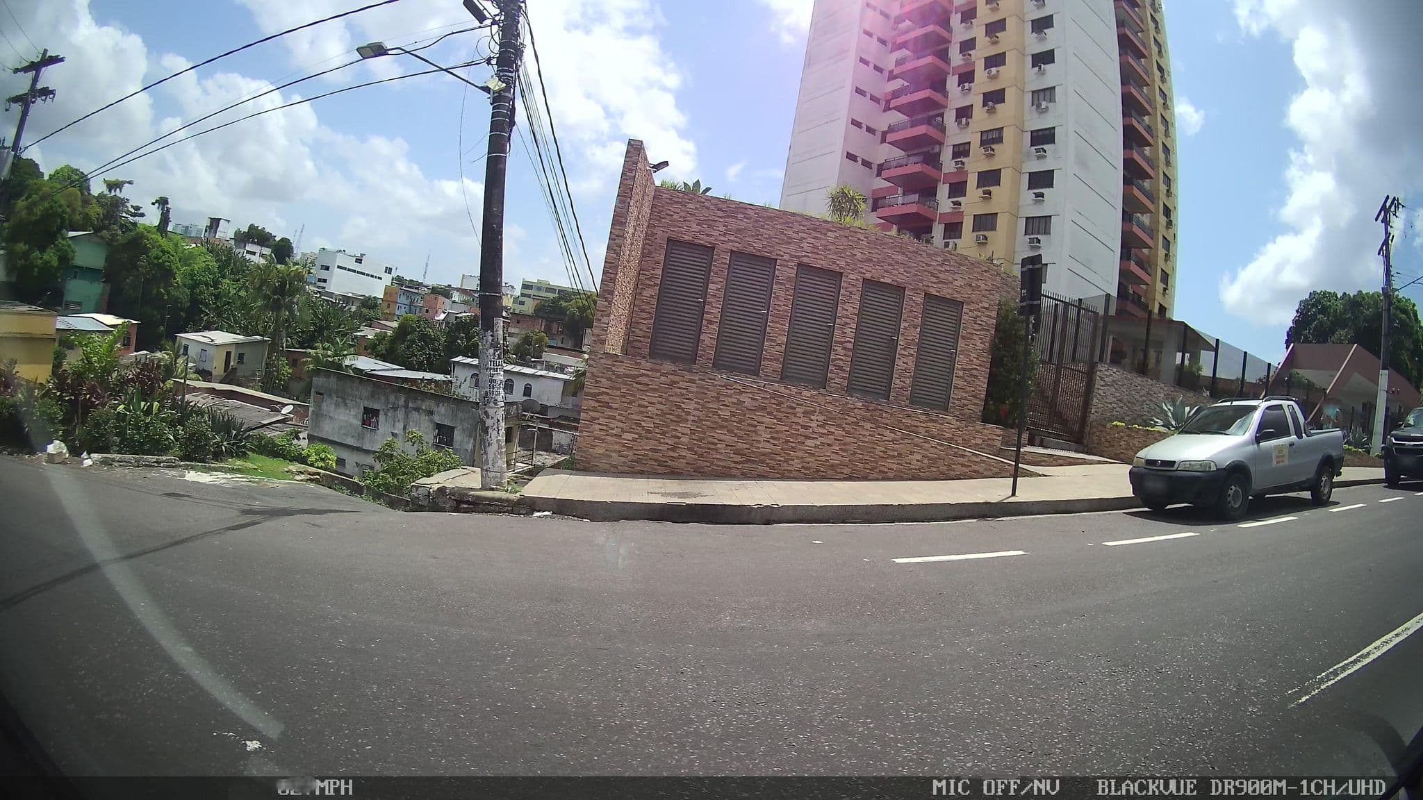 Street view near Ariau Amazon Towers, Manaus — © kaart_1 (CC BY-SA · Mapillary)