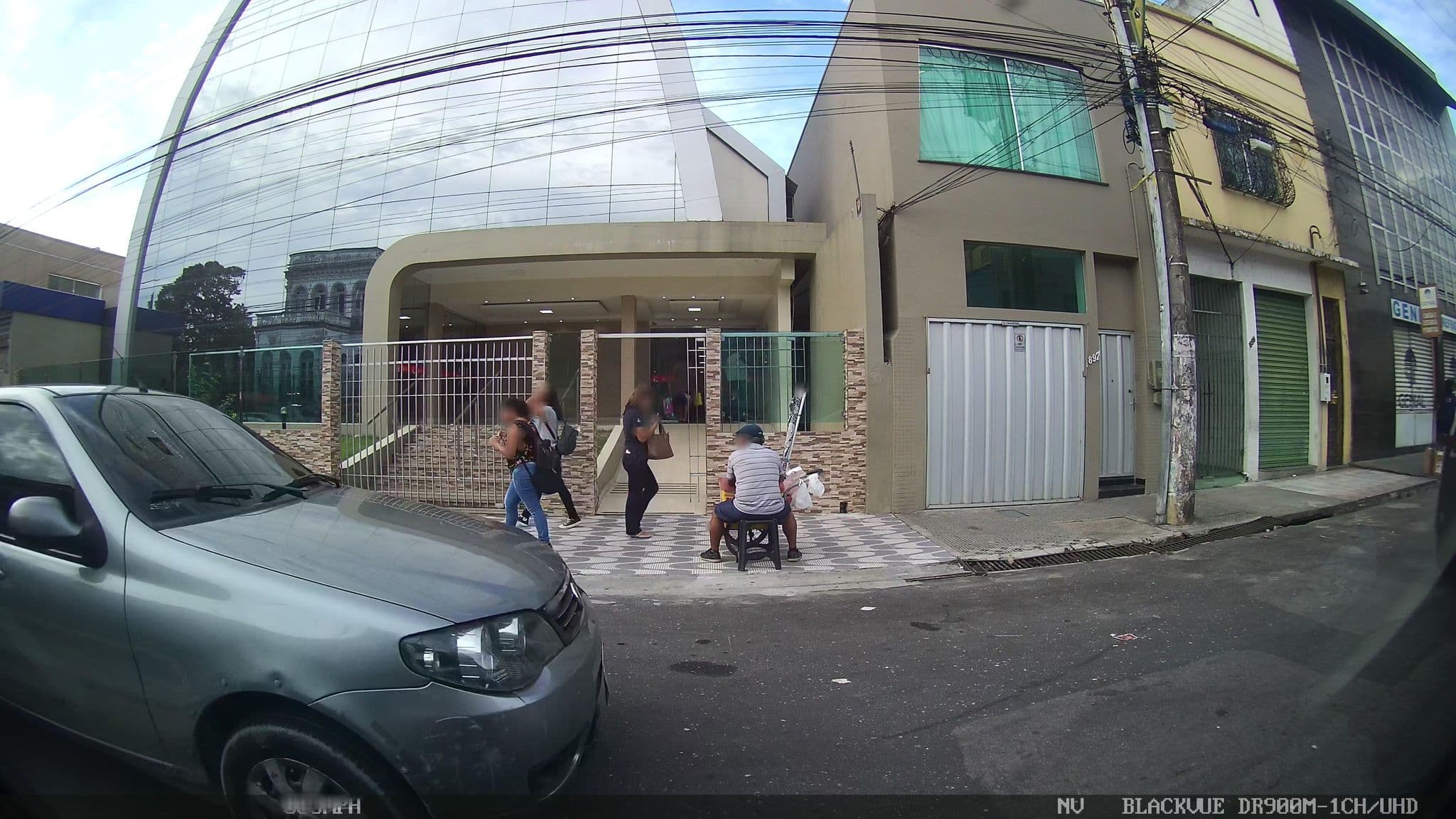 Street view near Hostel Manaos, Manaus — © kaart_1 (CC BY-SA · Mapillary)