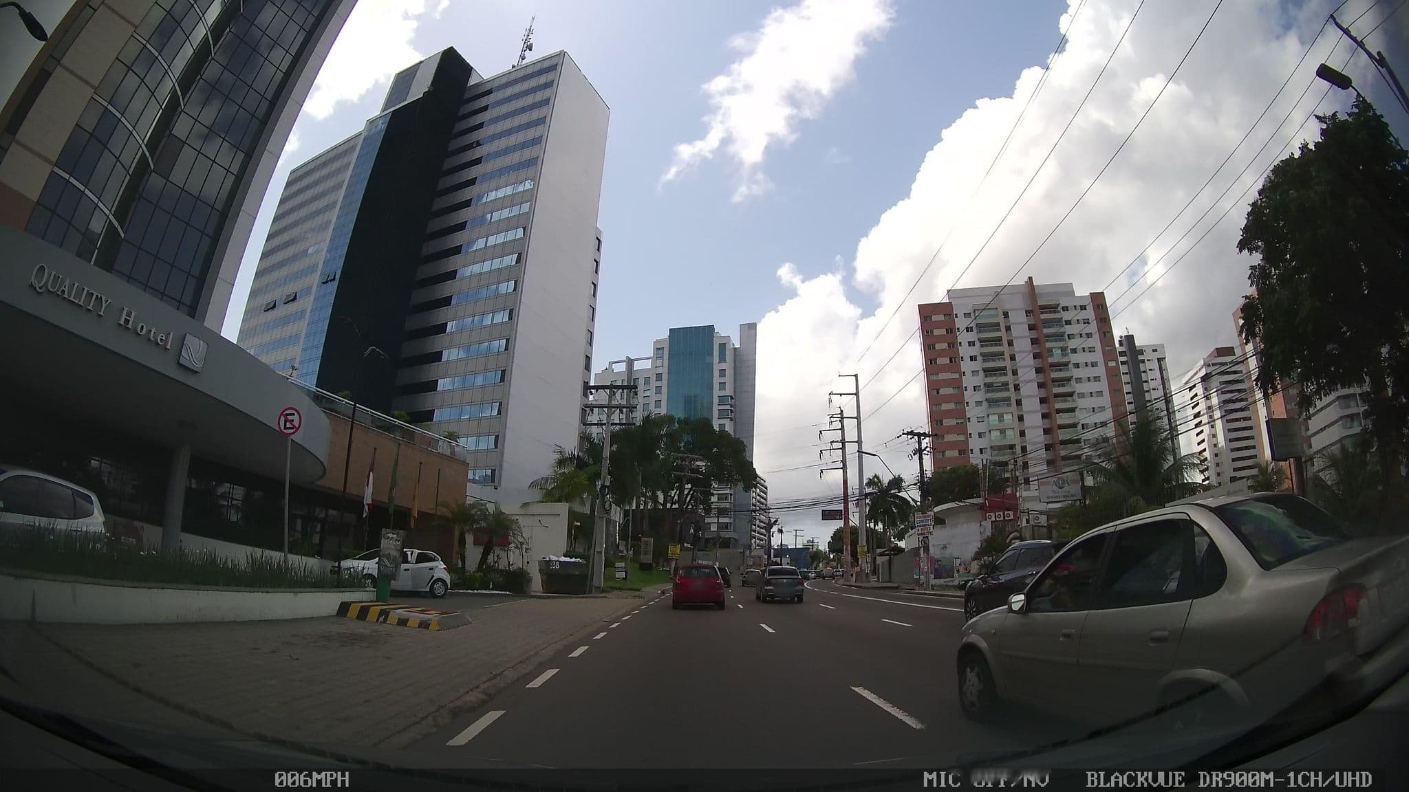Street view near Quality Hotel Manaus, Manaus — © kaart_1 (CC BY-SA · Mapillary)