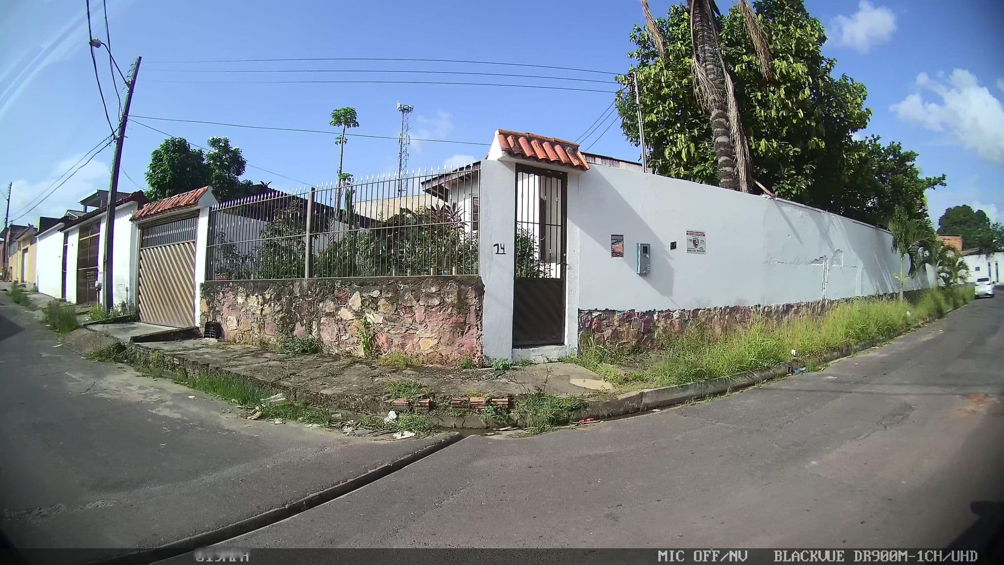 Street view near Base Jump Home, Manaus — © kaart_1 (CC BY-SA · Mapillary)