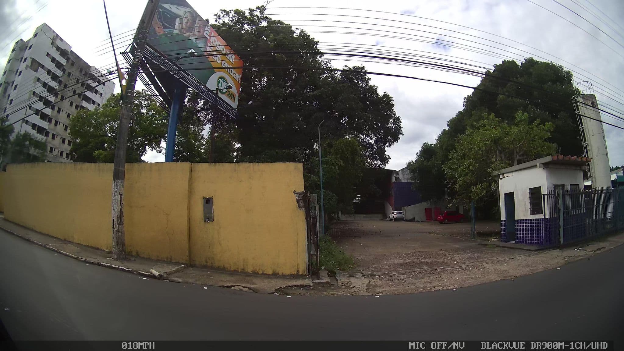 Street view near Mindu Homestay, Manaus — © kaart_1 (CC BY-SA · Mapillary)