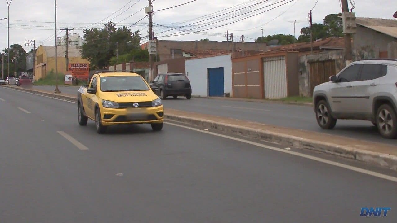 Street view near Hotel Novo Paraiso, Várzea Grande — © dnitgeo (CC BY-SA · Mapillary)