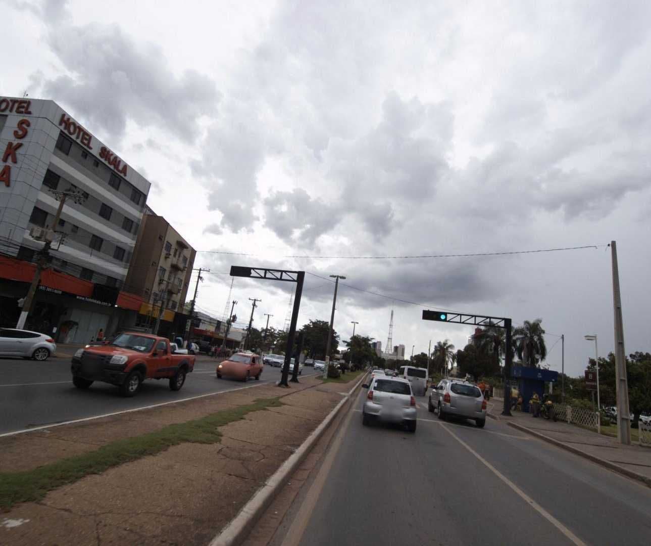 Street view near Skala Traveling Hotel, Cuiabá — © projevias (CC BY-SA · Mapillary)