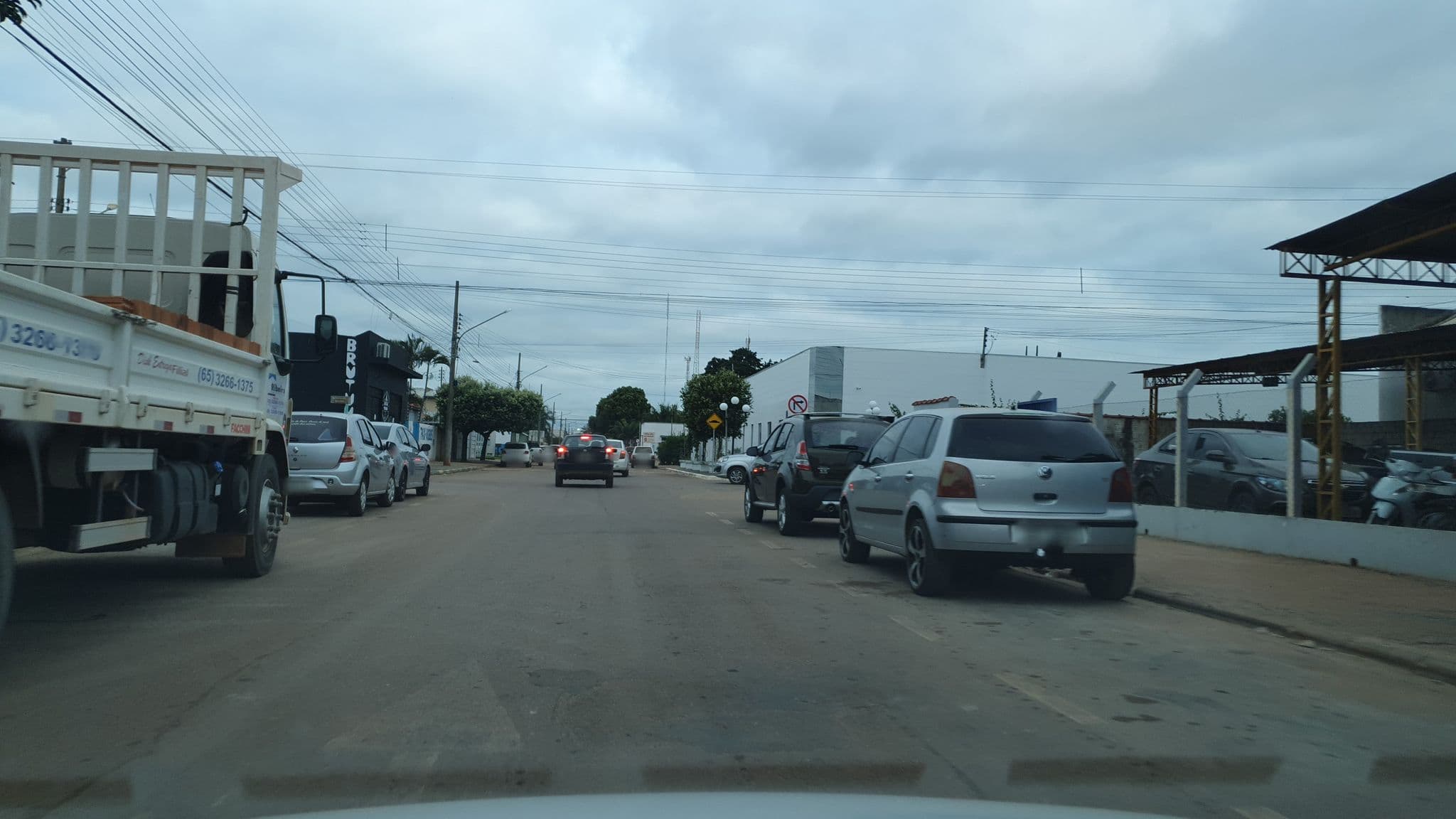 Street view near Hotel Bromelias, Pontes e Lacerda — © pgmpl (CC BY-SA · Mapillary)