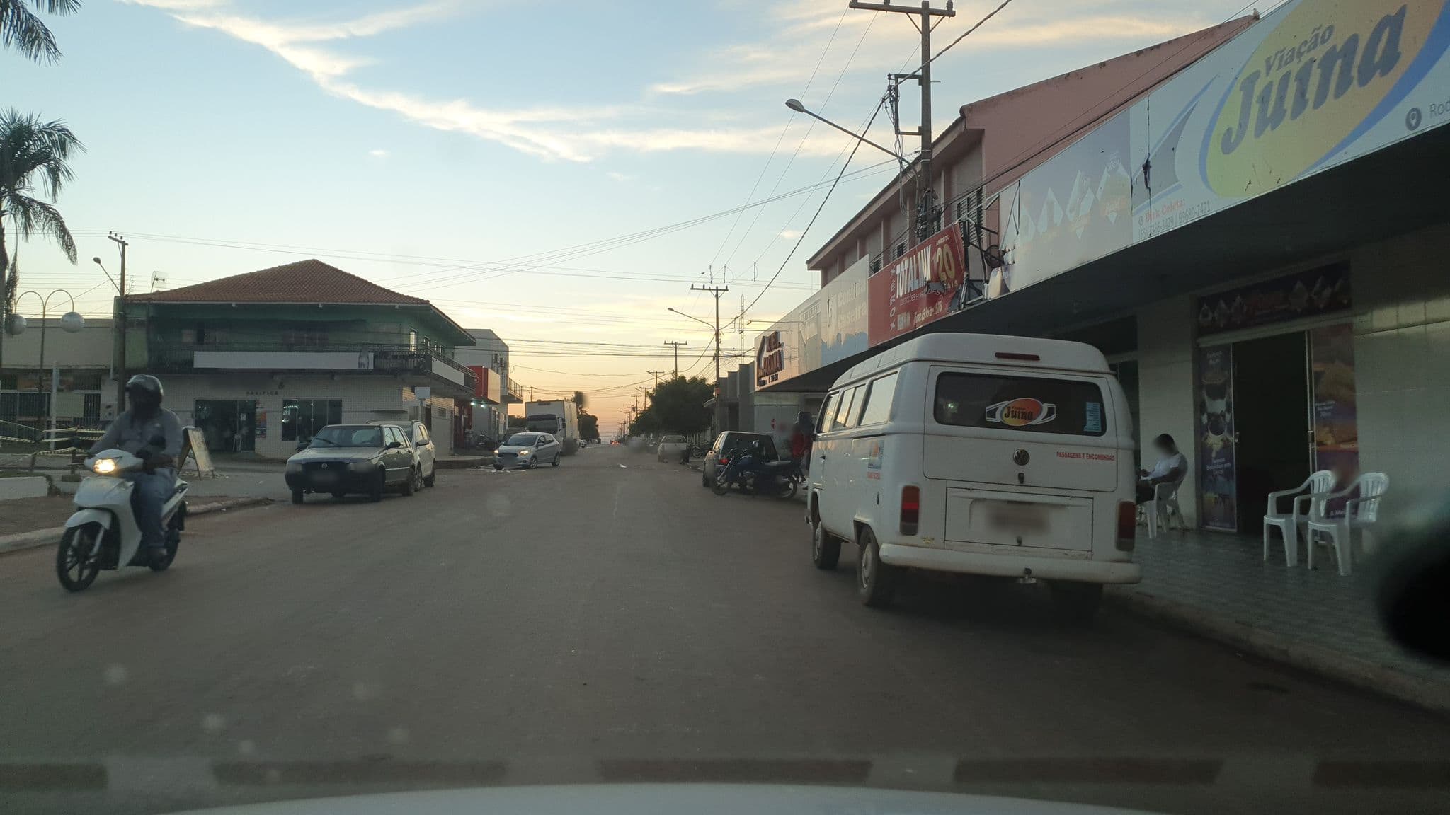 Street view near Hotel parana, Pontes e Lacerda — © pgmpl (CC BY-SA · Mapillary)