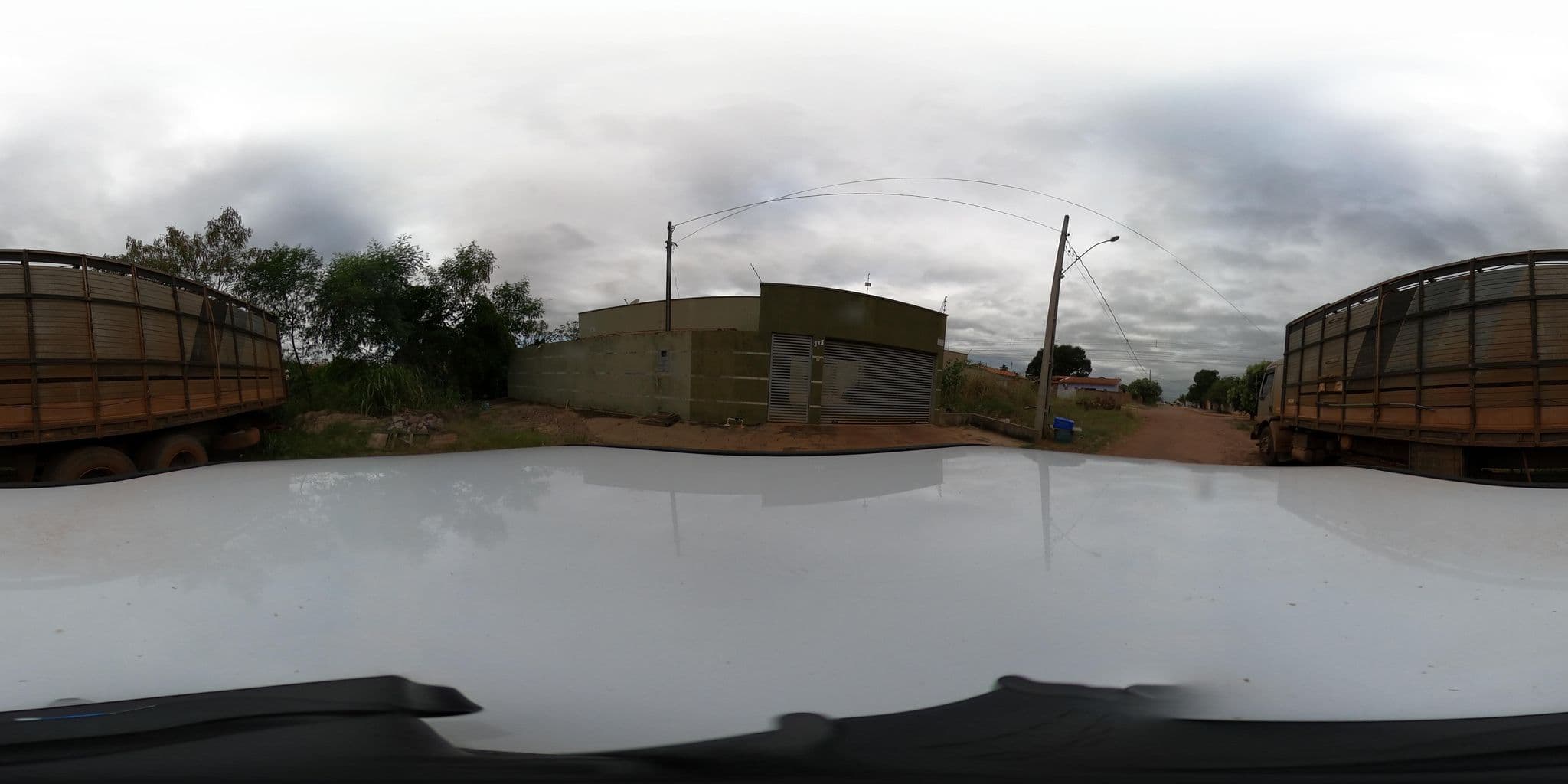 Street view near Verona Palace, Pontes e Lacerda — © pgmpl (CC BY-SA · Mapillary)