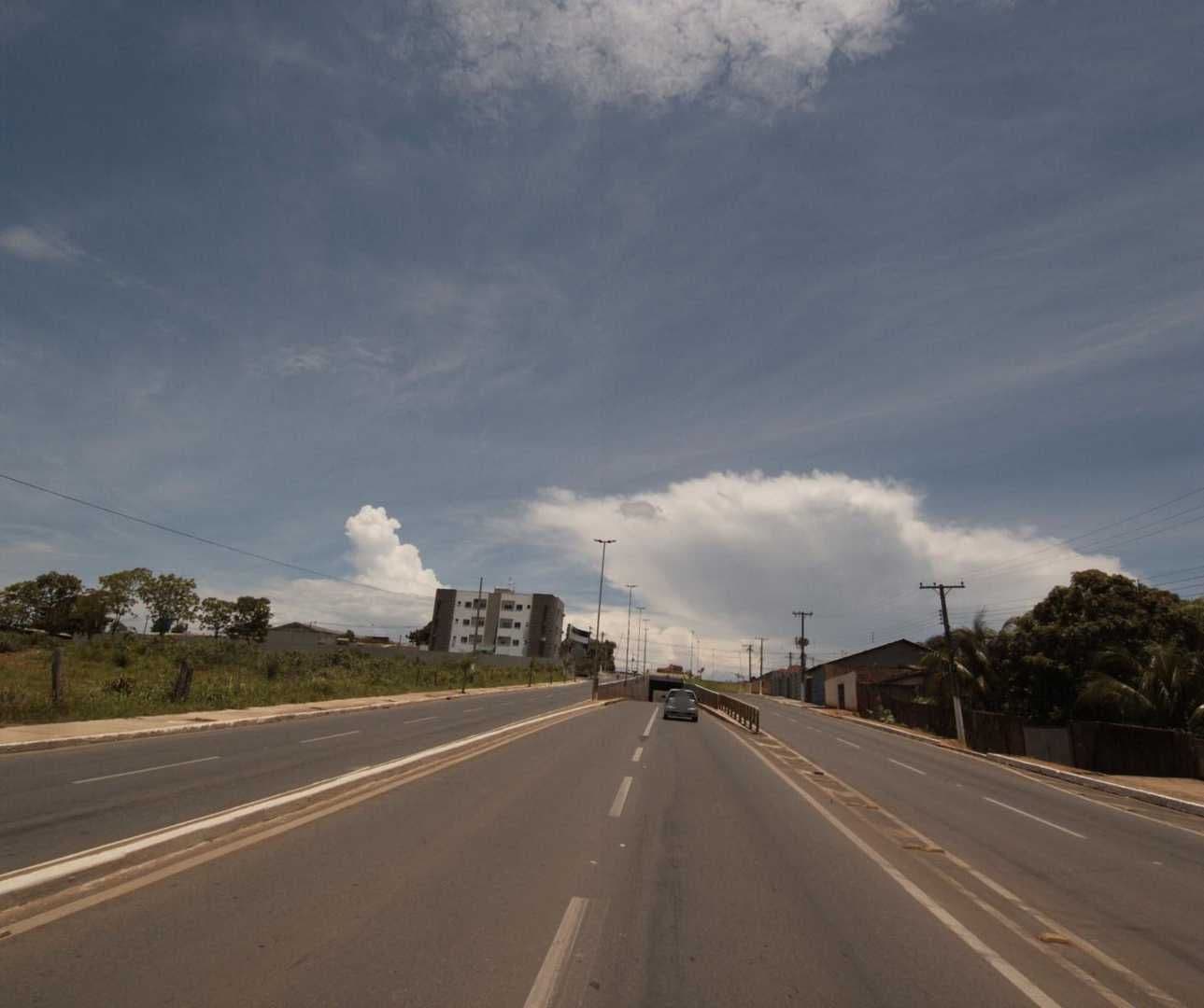 Street view near Tropical Palace Hotel, Cuiabá — © projevias (CC BY-SA · Mapillary)