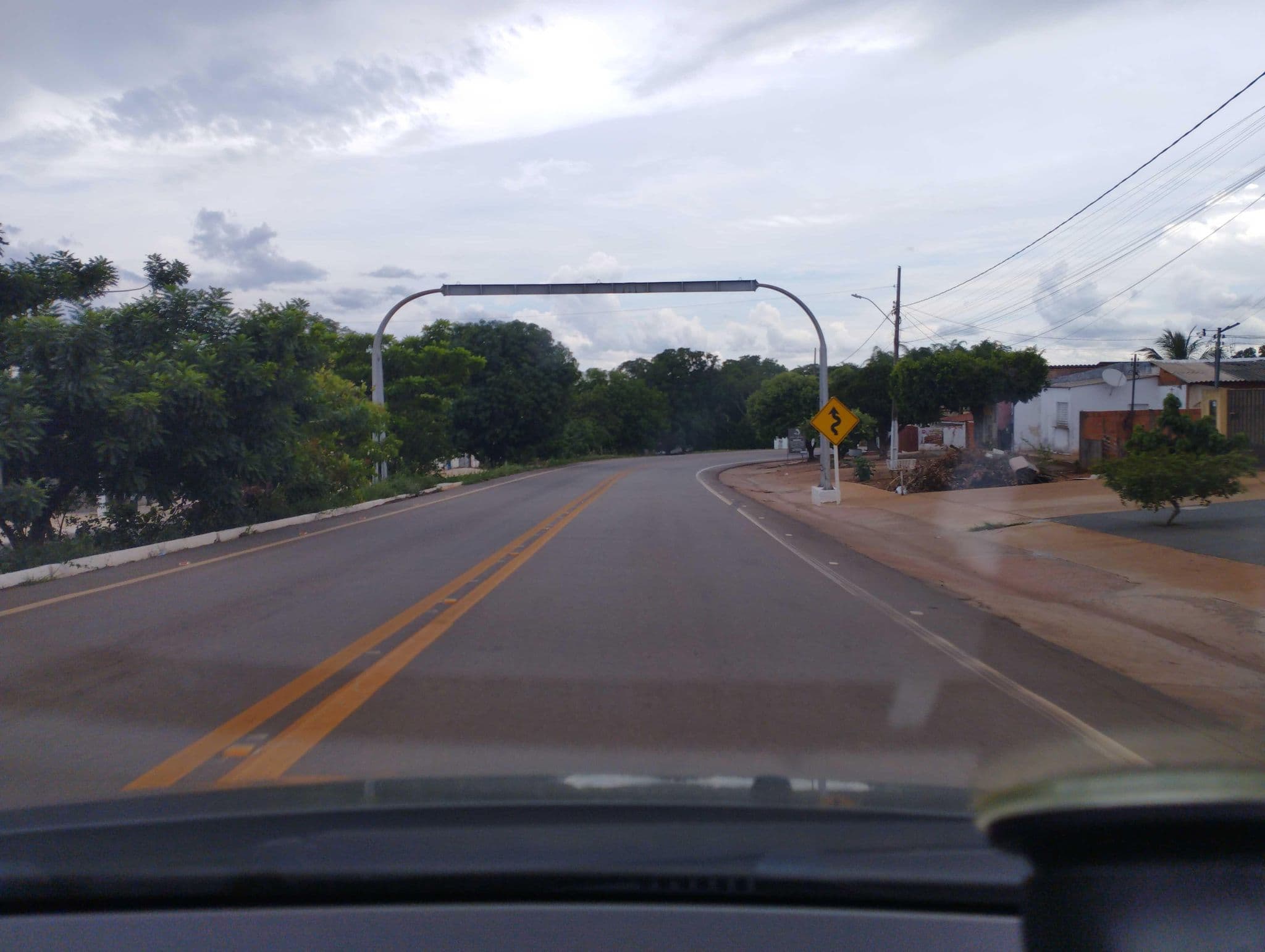 Street view near Relevo Hotel de Jaciara, Jaciara — © klaime (CC BY-SA · Mapillary)