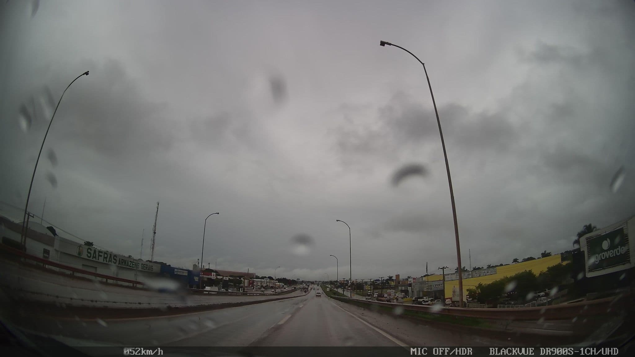 Street view near Hotel e Restaurante Luz Divina, Sorriso — © kafri (CC BY-SA · Mapillary)