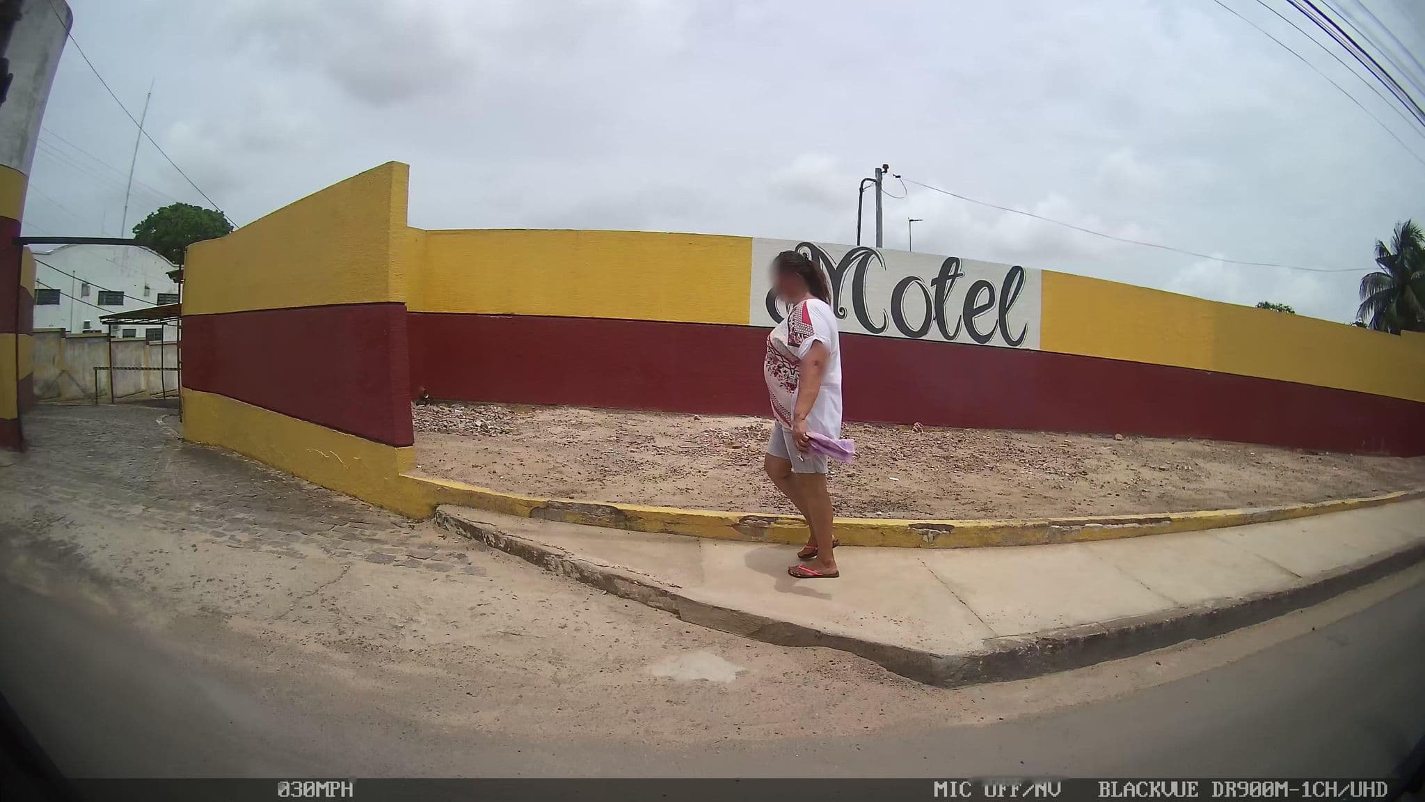 Street view near London Motel, Manaus — © kaart_1 (CC BY-SA · Mapillary)