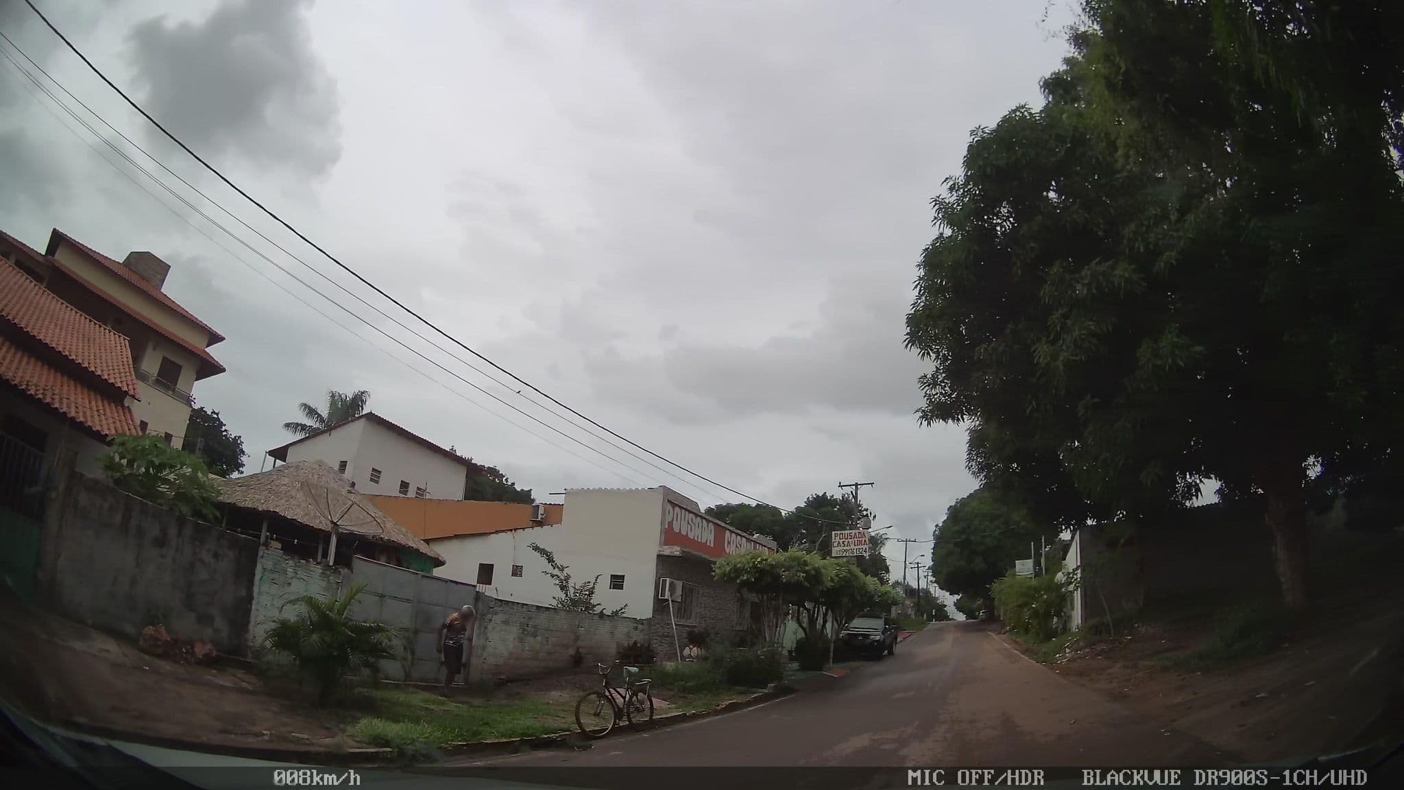 Street view near Pousada Claudia, Alter do Chão — © kafri (CC BY-SA · Mapillary)