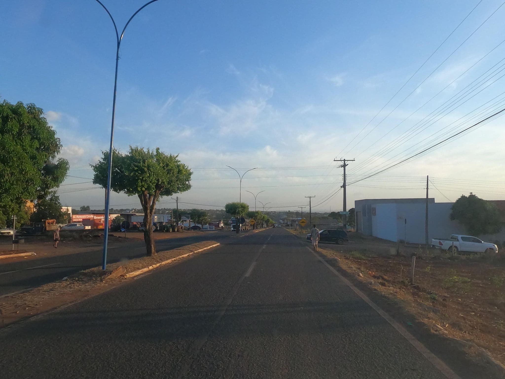Street view near Tredi Hotel, Iporá — © MuitoAlemdasFronteiras (CC BY-SA · Mapillary)