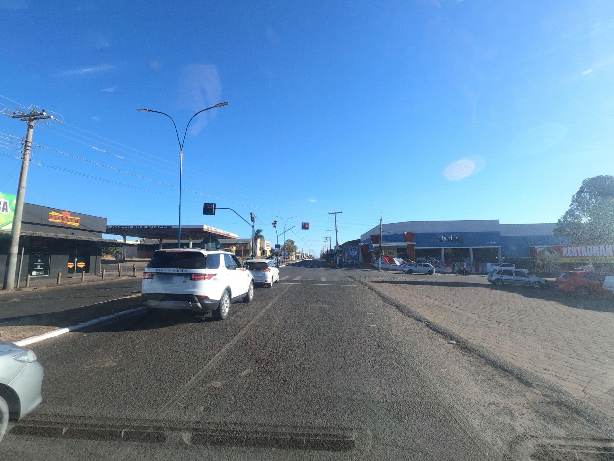 Street view near Jacimar Hotel, Iporá — © MuitoAlemdasFronteiras (CC BY-SA · Mapillary)
