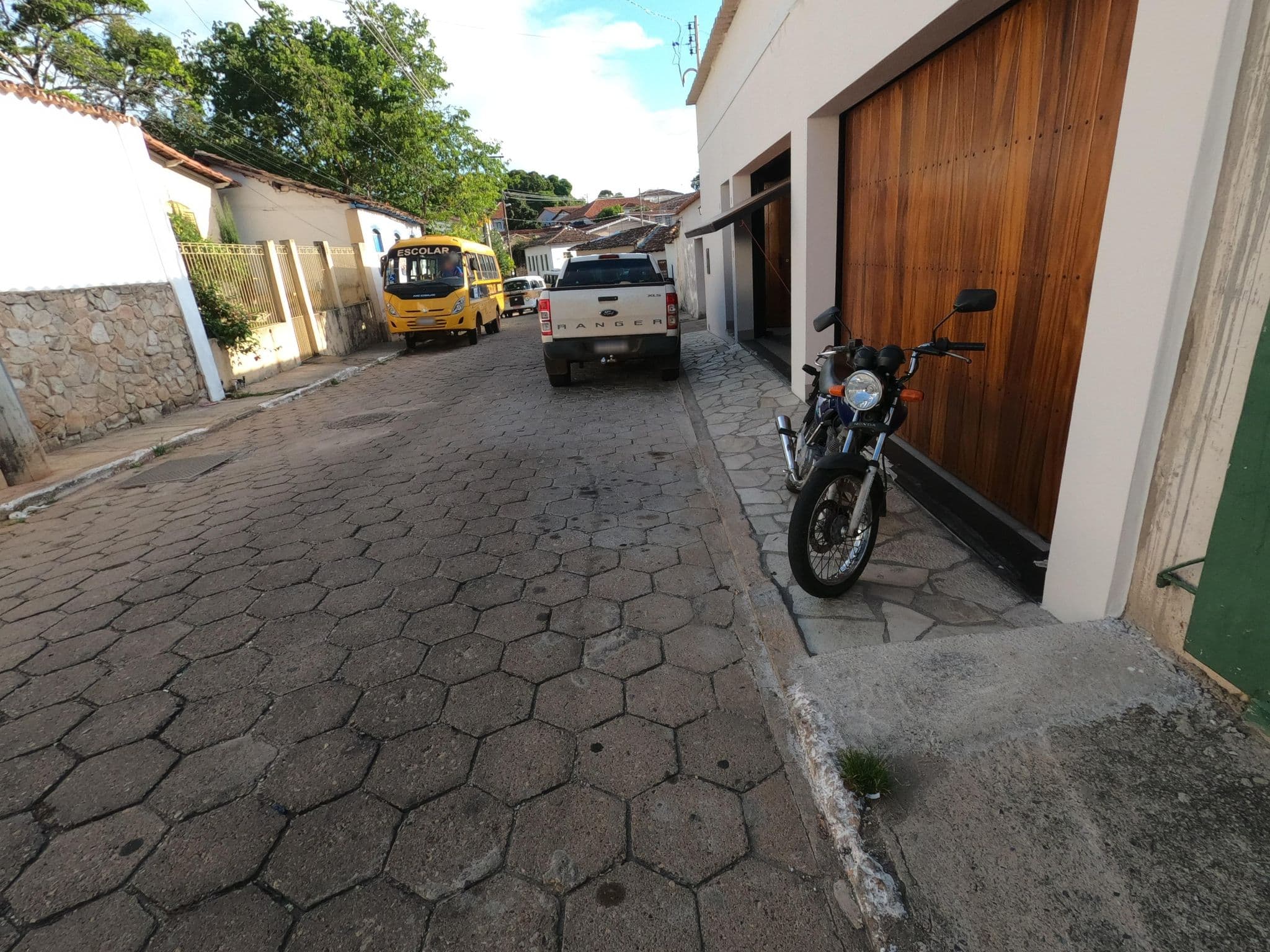 Street view near Pousada El Shadai, Goiás — © MuitoAlemdasFronteiras (CC BY-SA · Mapillary)