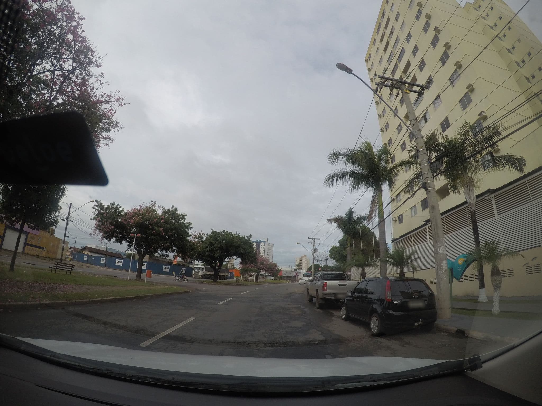 Street view near Acalantu’s Hotel, Goiânia — © marciosampaio (CC BY-SA · Mapillary)