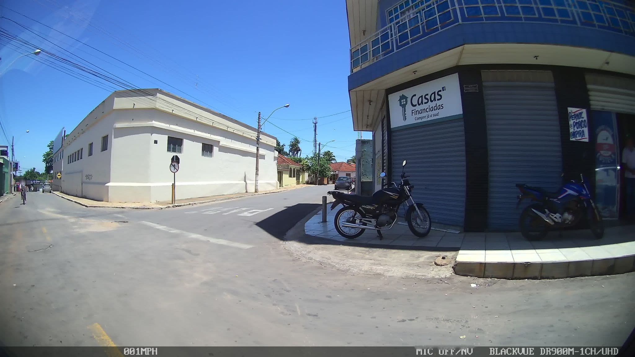 Street view near Pousada Marina Torrano, Trindade — © kaart_4 (CC BY-SA · Mapillary)
