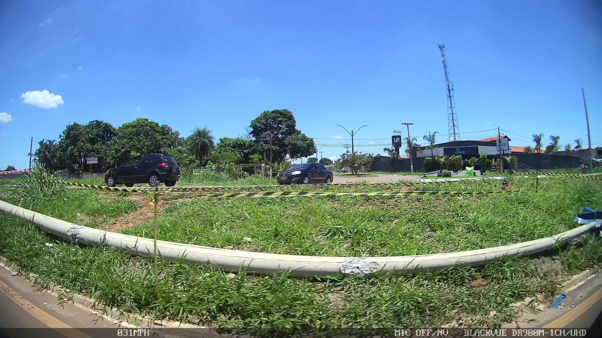 Street view near Lejardam Motel, Trindade — © kaart_4 (CC BY-SA · Mapillary)