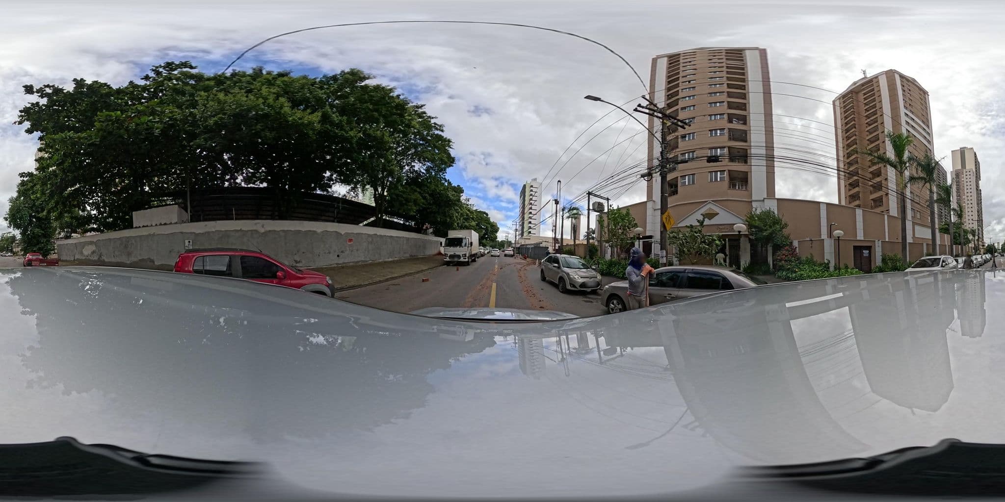 Street view near Jardim de Inverno do Pontal, Goiânia — © urbit (CC BY-SA · Mapillary)