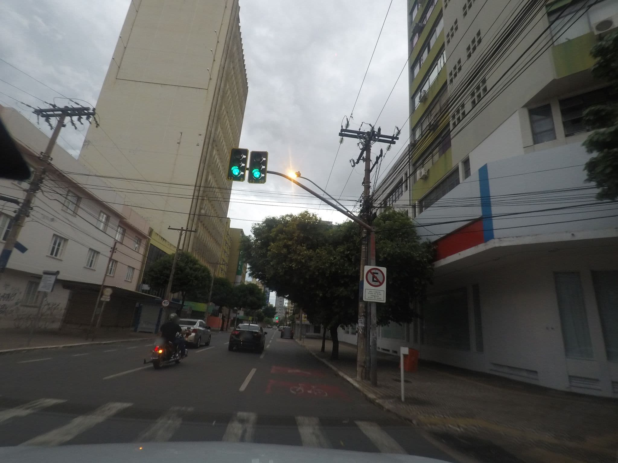 Street view near Grande Hotel, Goiânia — © marciosampaio (CC BY-SA · Mapillary)