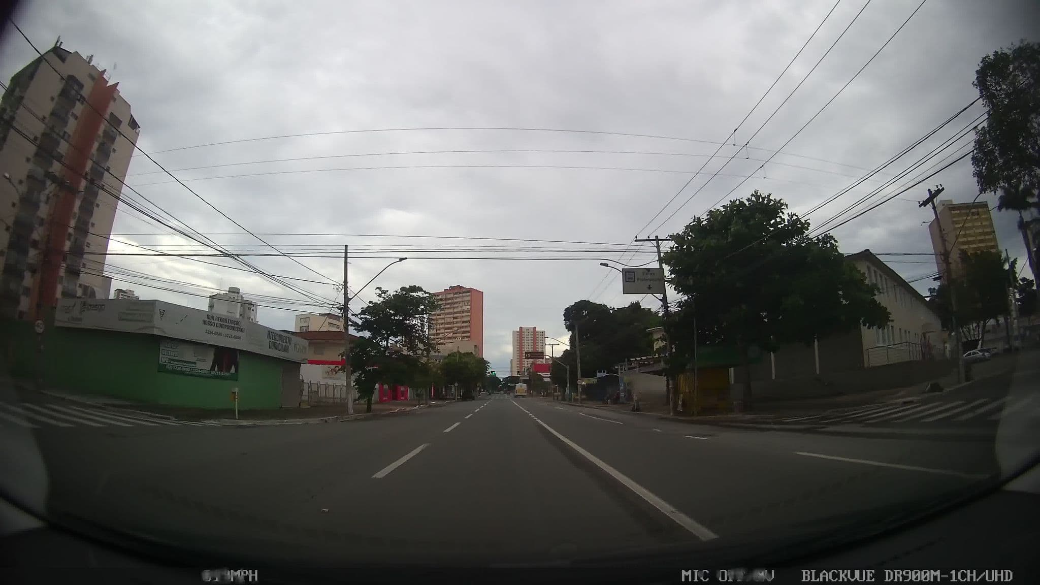 Street view near Dormitorio Dourados, Goiânia — © kaart_4 (CC BY-SA · Mapillary)