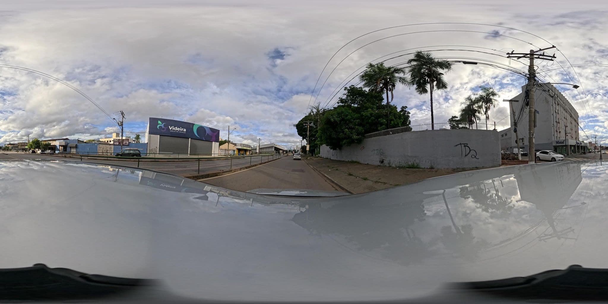 Street view near Hotel Biss Inn, Goiânia — © urbit (CC BY-SA · Mapillary)