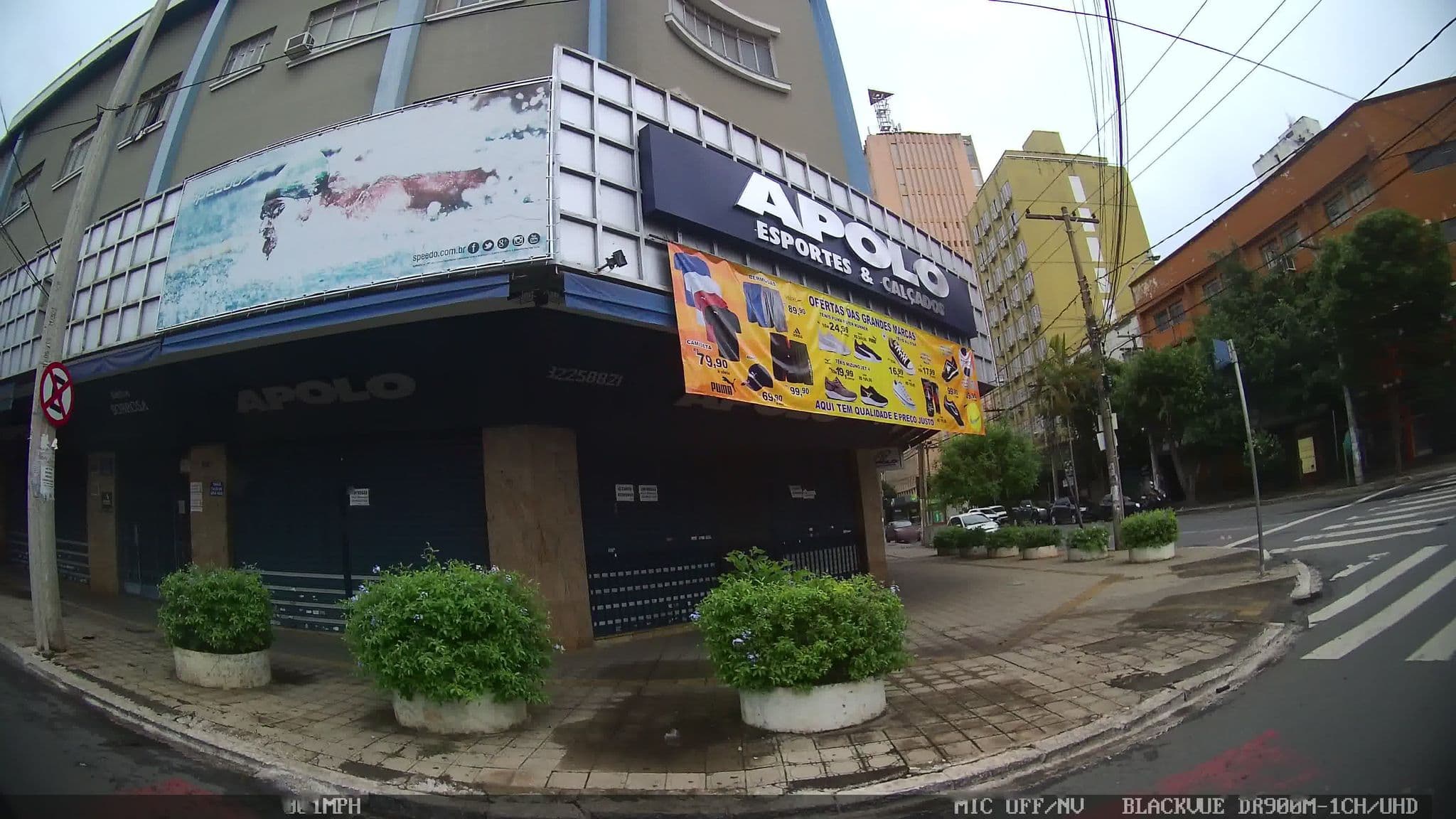 Street view near Albergue do Brandão, Goiânia — © kaart_4 (CC BY-SA · Mapillary)