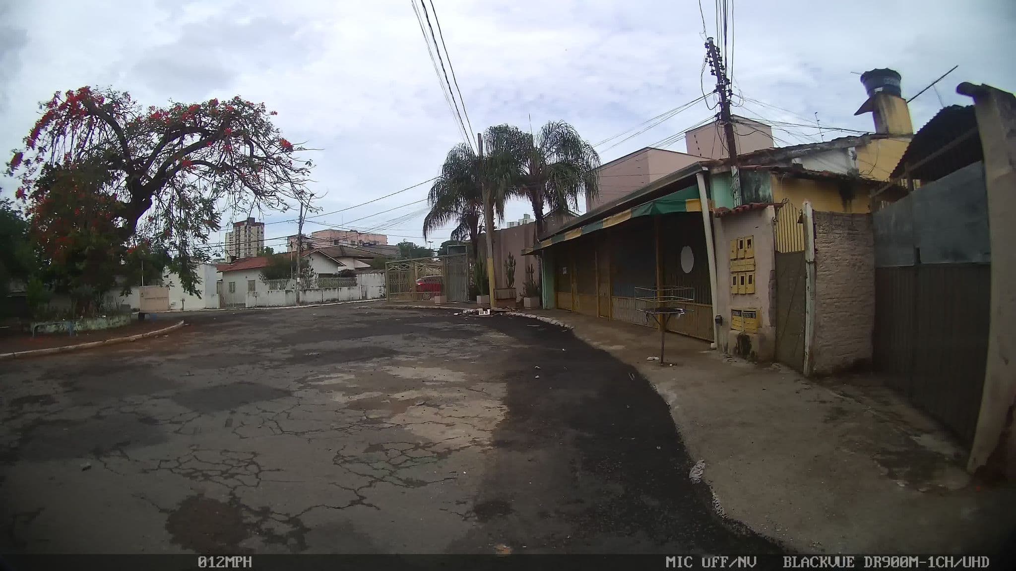 Street view near Hostel Zampollo, Goiânia — © kaart_4 (CC BY-SA · Mapillary)