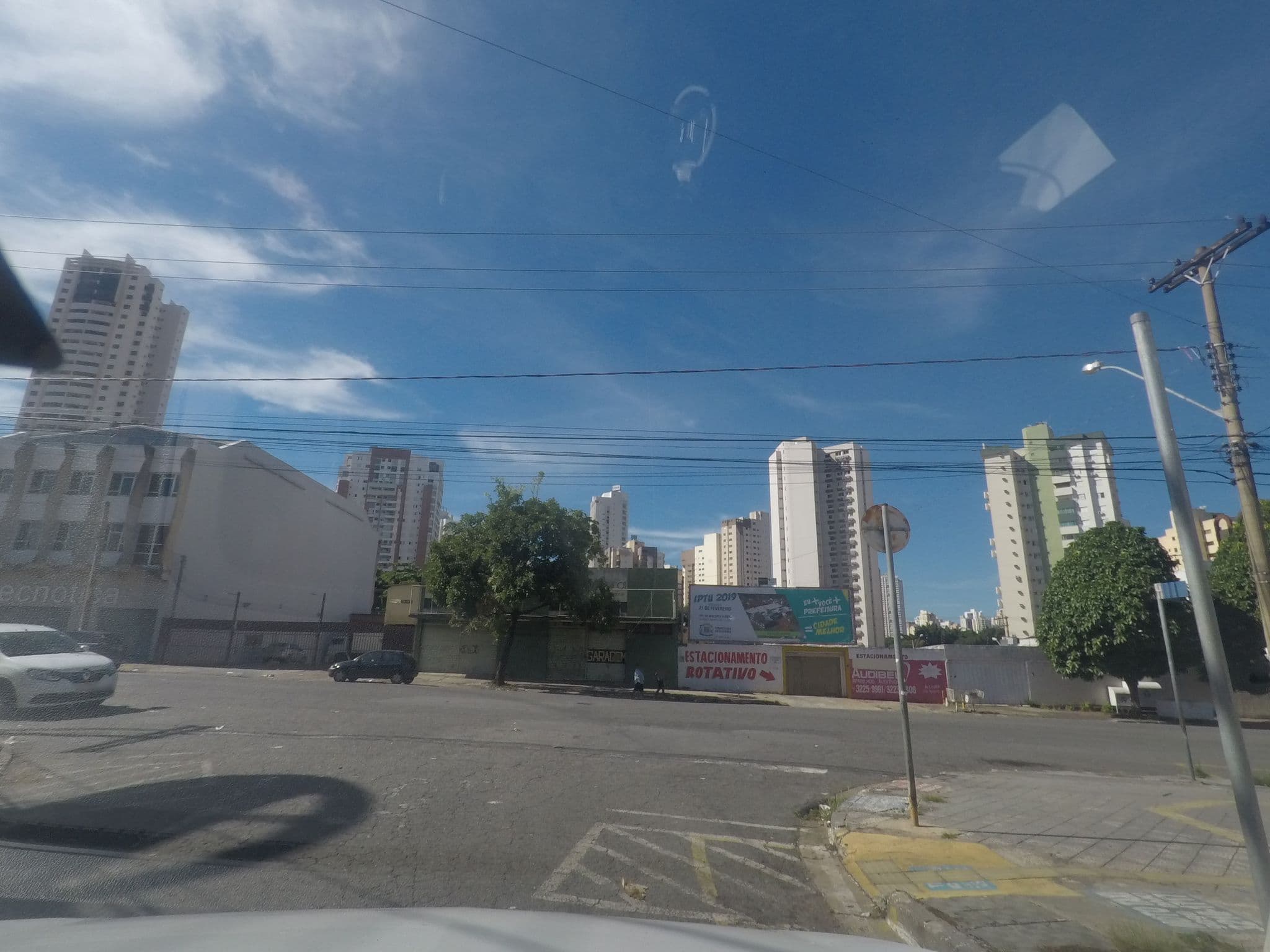 Street view near Hotel La Casa, Goiânia — © marciosampaio (CC BY-SA · Mapillary)