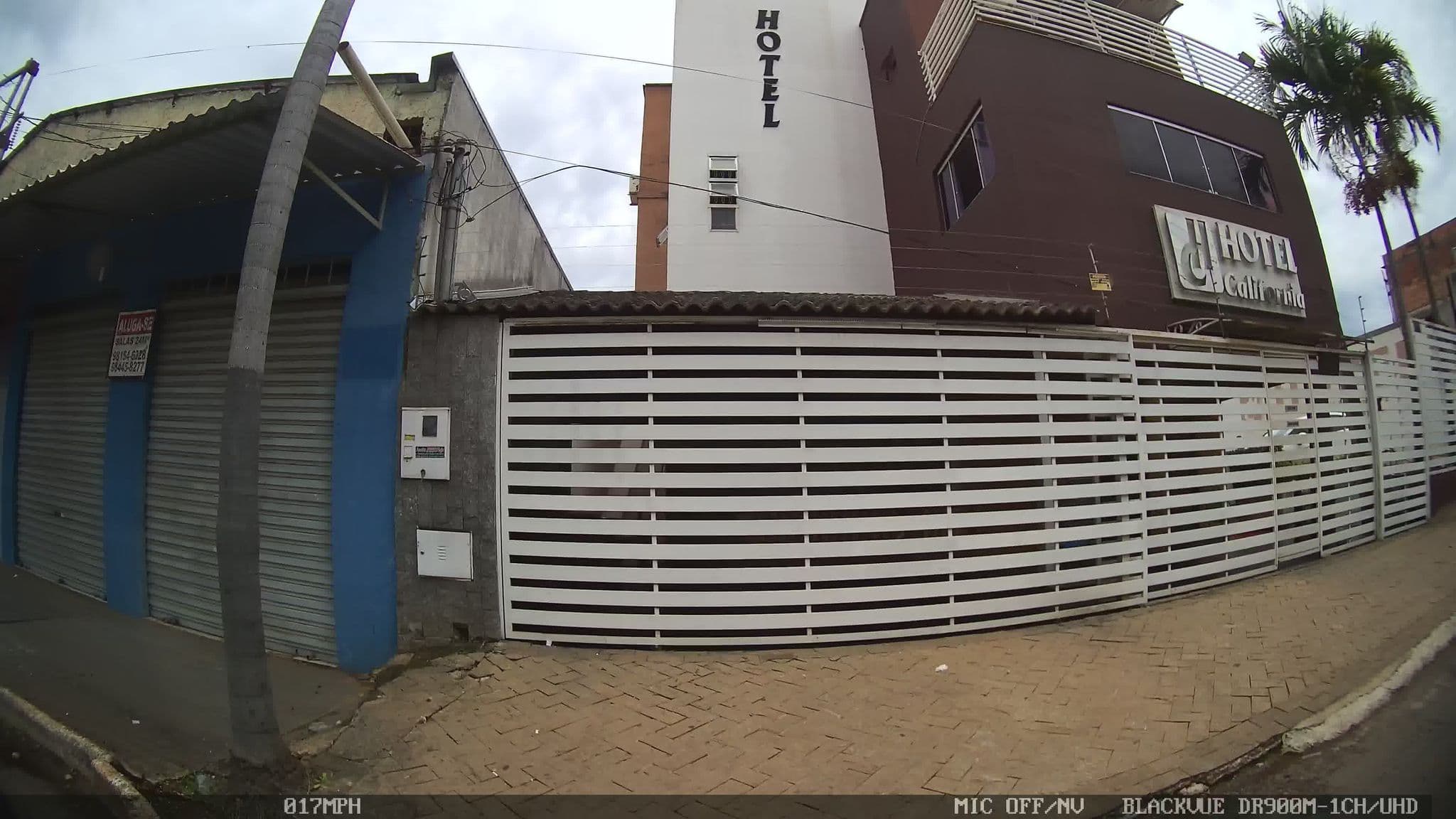 Street view near Hotel California, Goiânia — © kaart_4 (CC BY-SA · Mapillary)